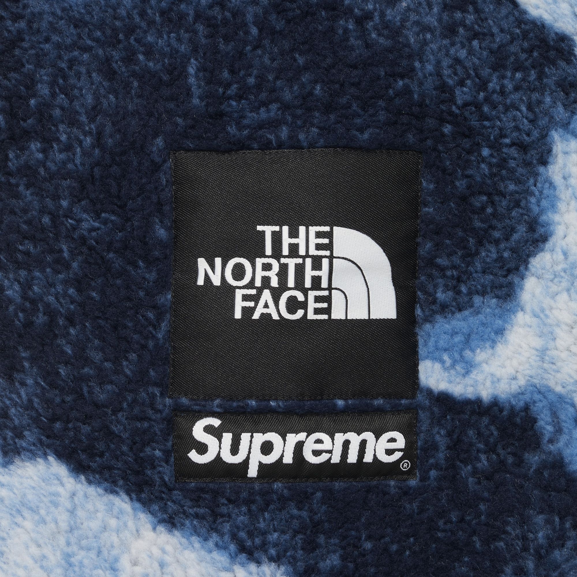Supreme x The North Face Bleached Denim Print Fleece Jacket 'Indigo' - 3