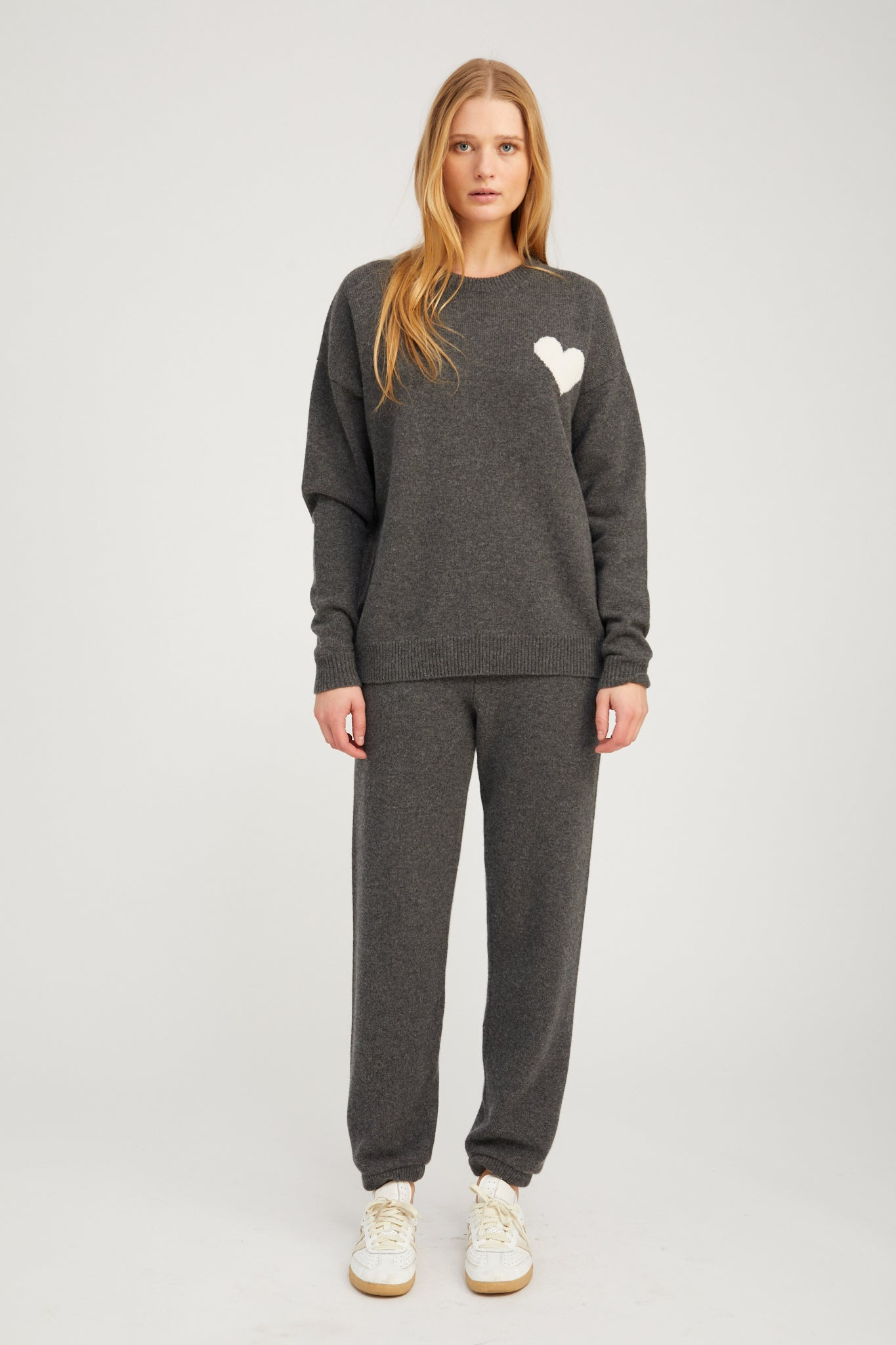 GREY CASHMERE HEART LOGO SWEATSHIRT - 2