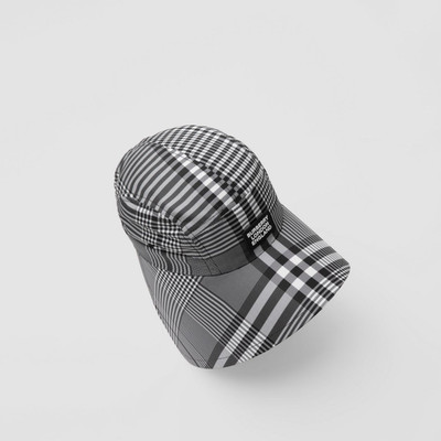 Burberry Logo Appliqué Check Bonnet Cap outlook