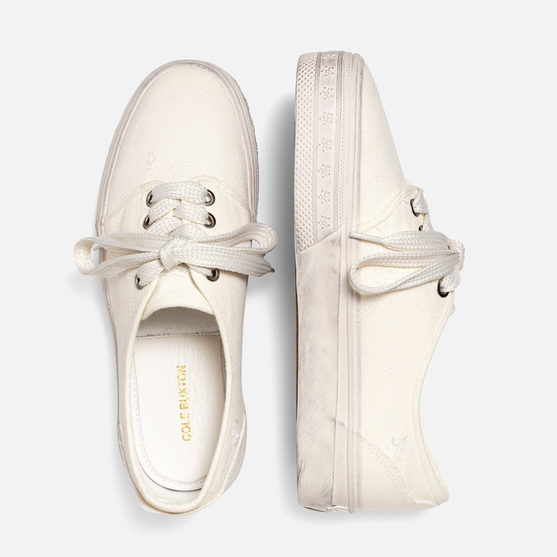 CB Vintage White Skate Sneaker - Men's 4