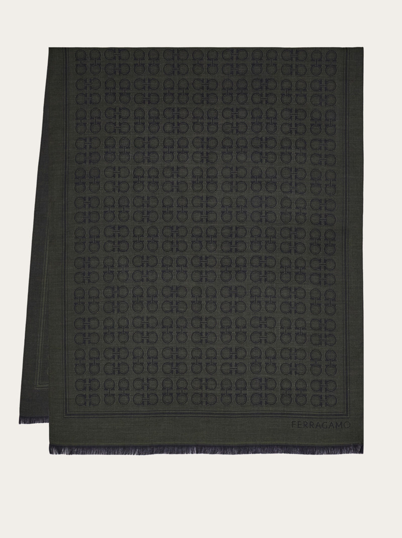 Gancini square stole 1