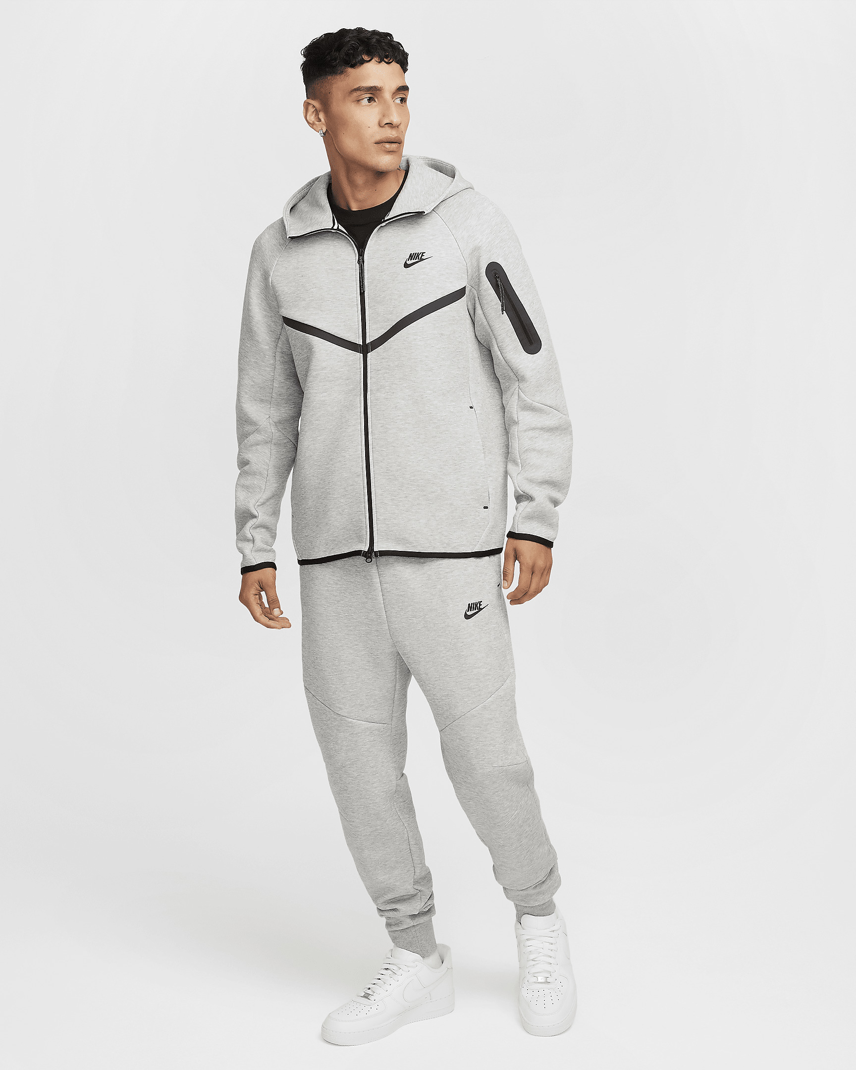 Nike Tech Men's Fleece Joggers - 8