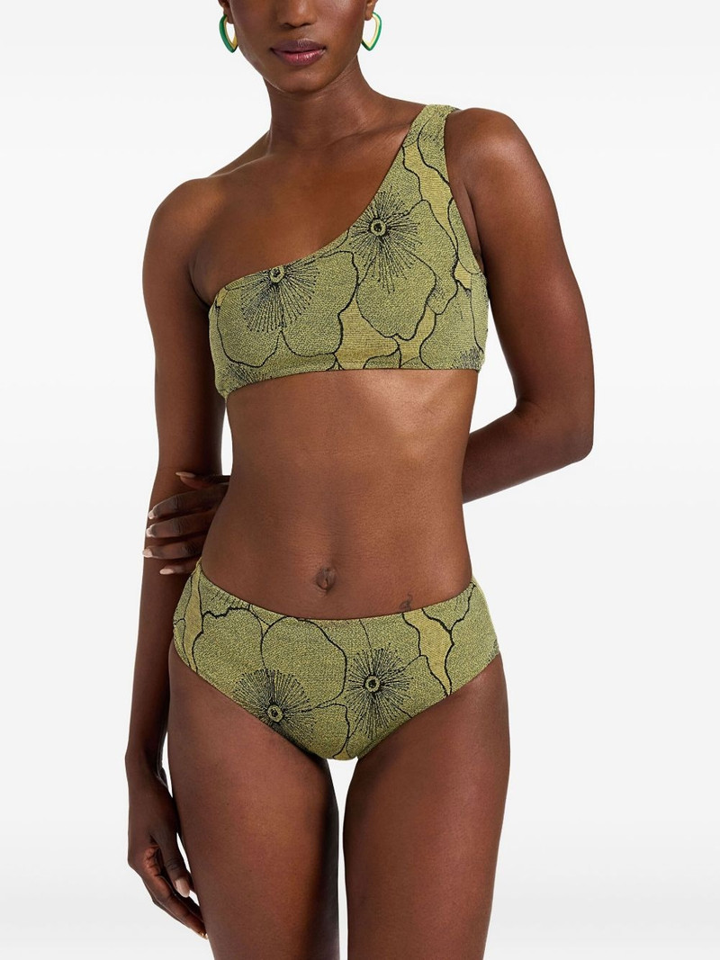 La DoubleJ Goddess bikini top outlook