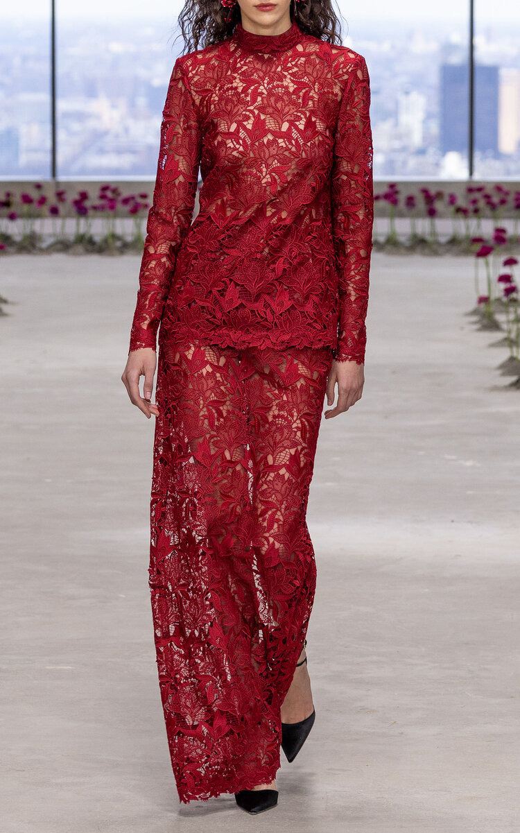 Lace Mock Neck Top red - 5