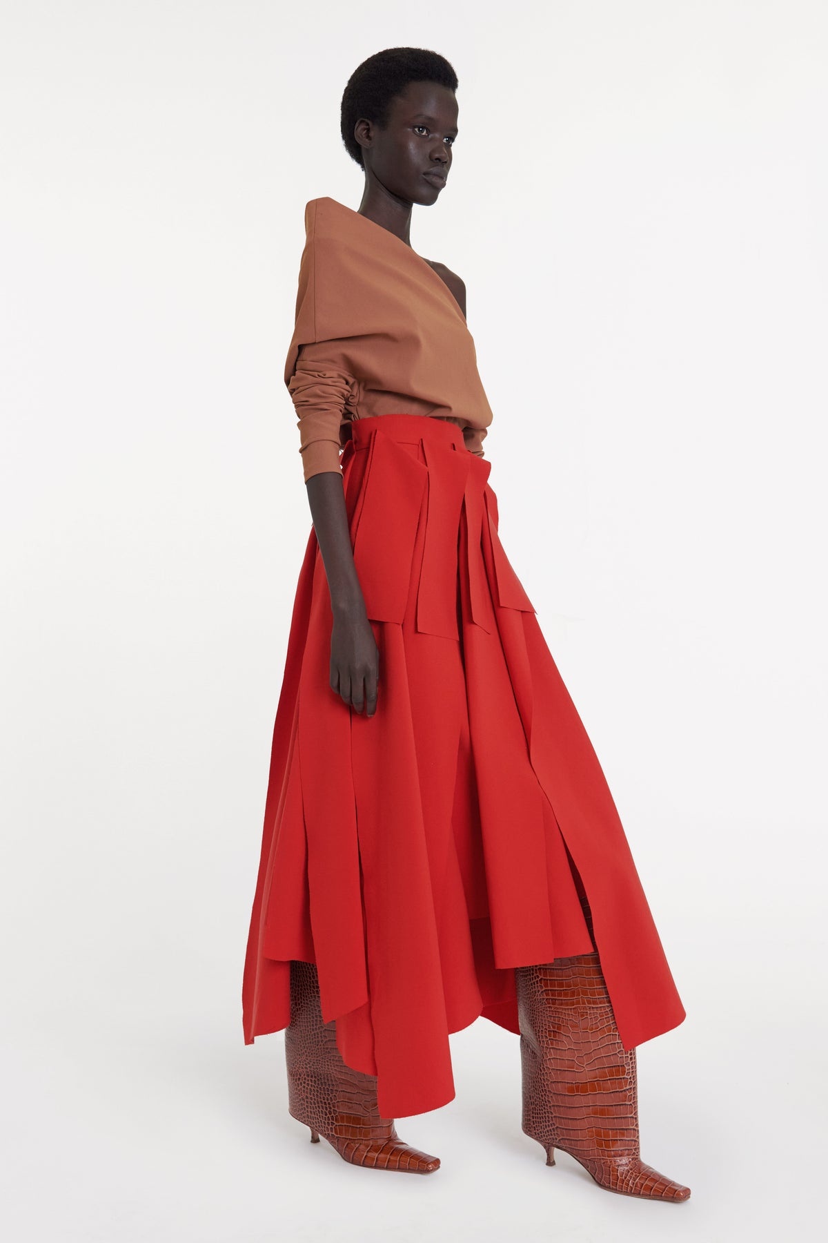 MULTIPLE ASYMMETRIC PANELS SKIRT RED - 2