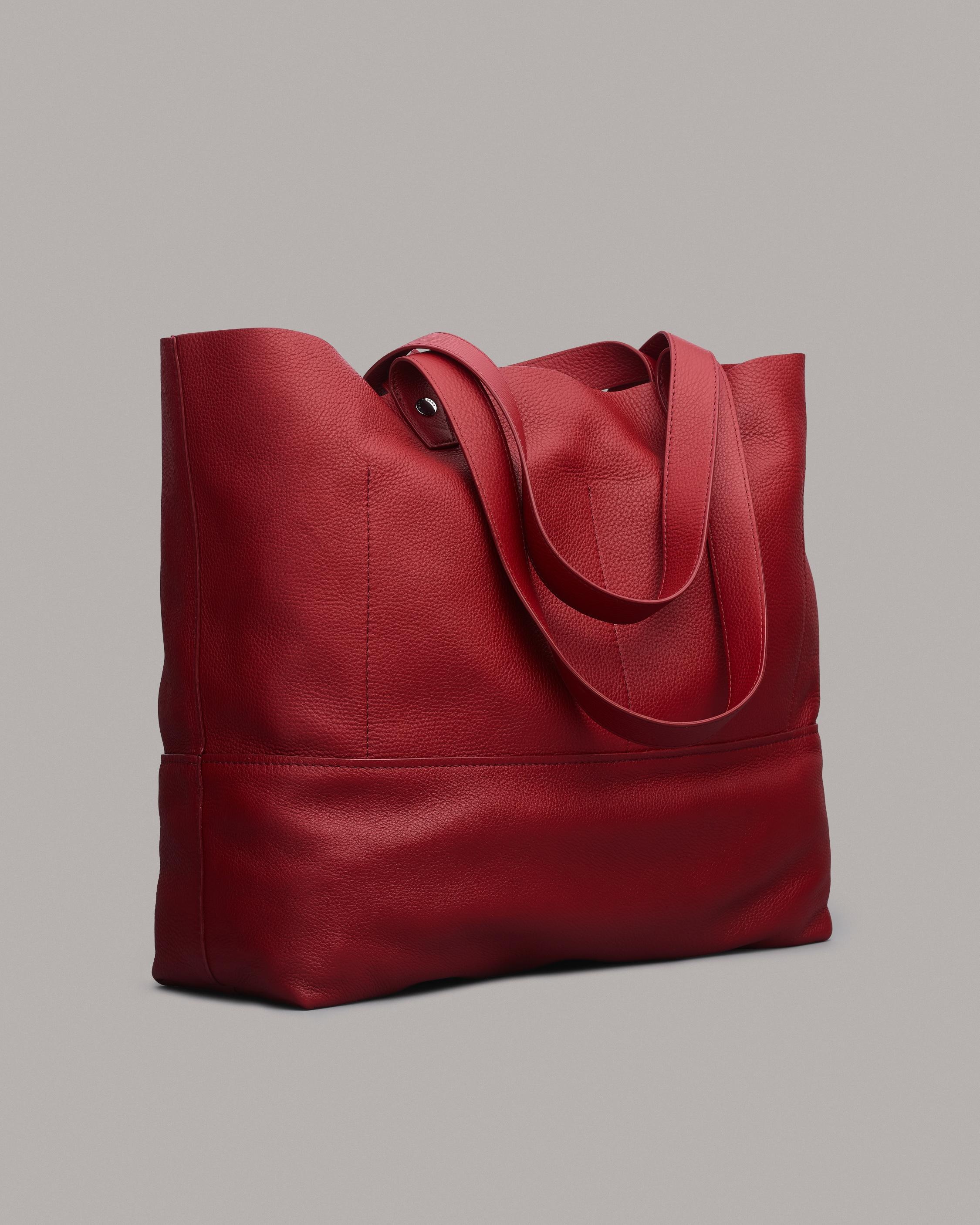 Logan Tote - Leather
Large Tote Bag - 3