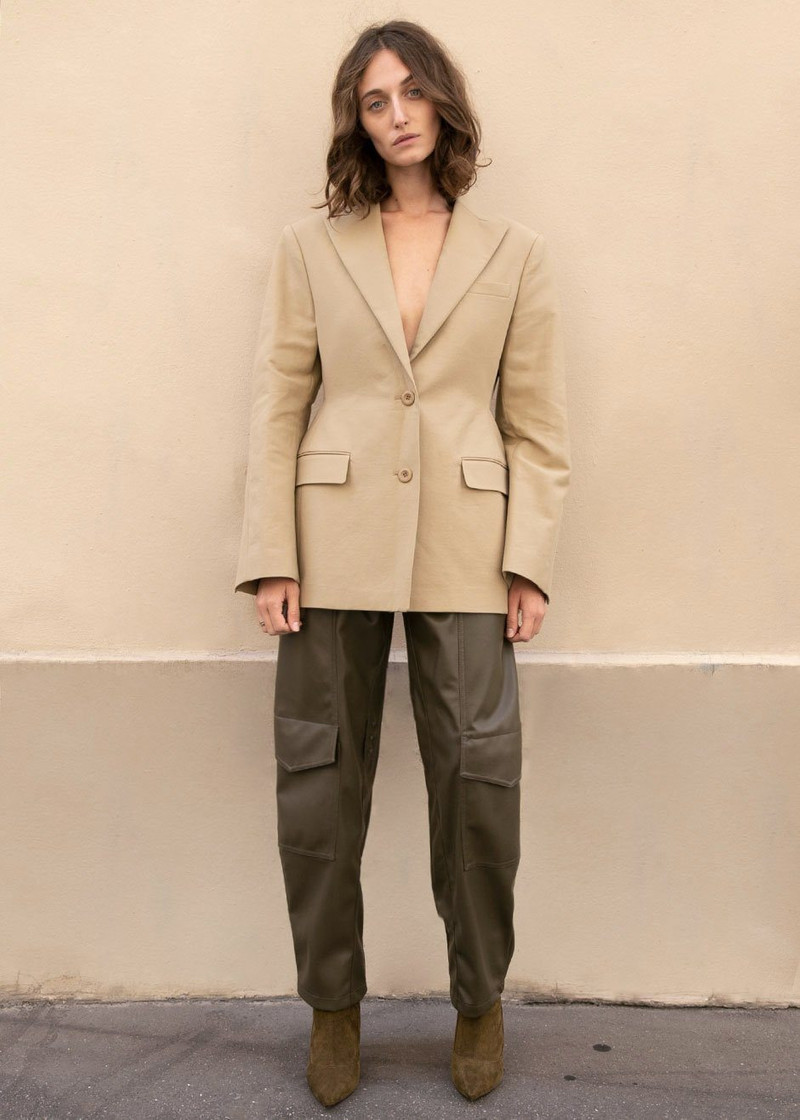 Colette Hourglass Blazer - Camel 8
