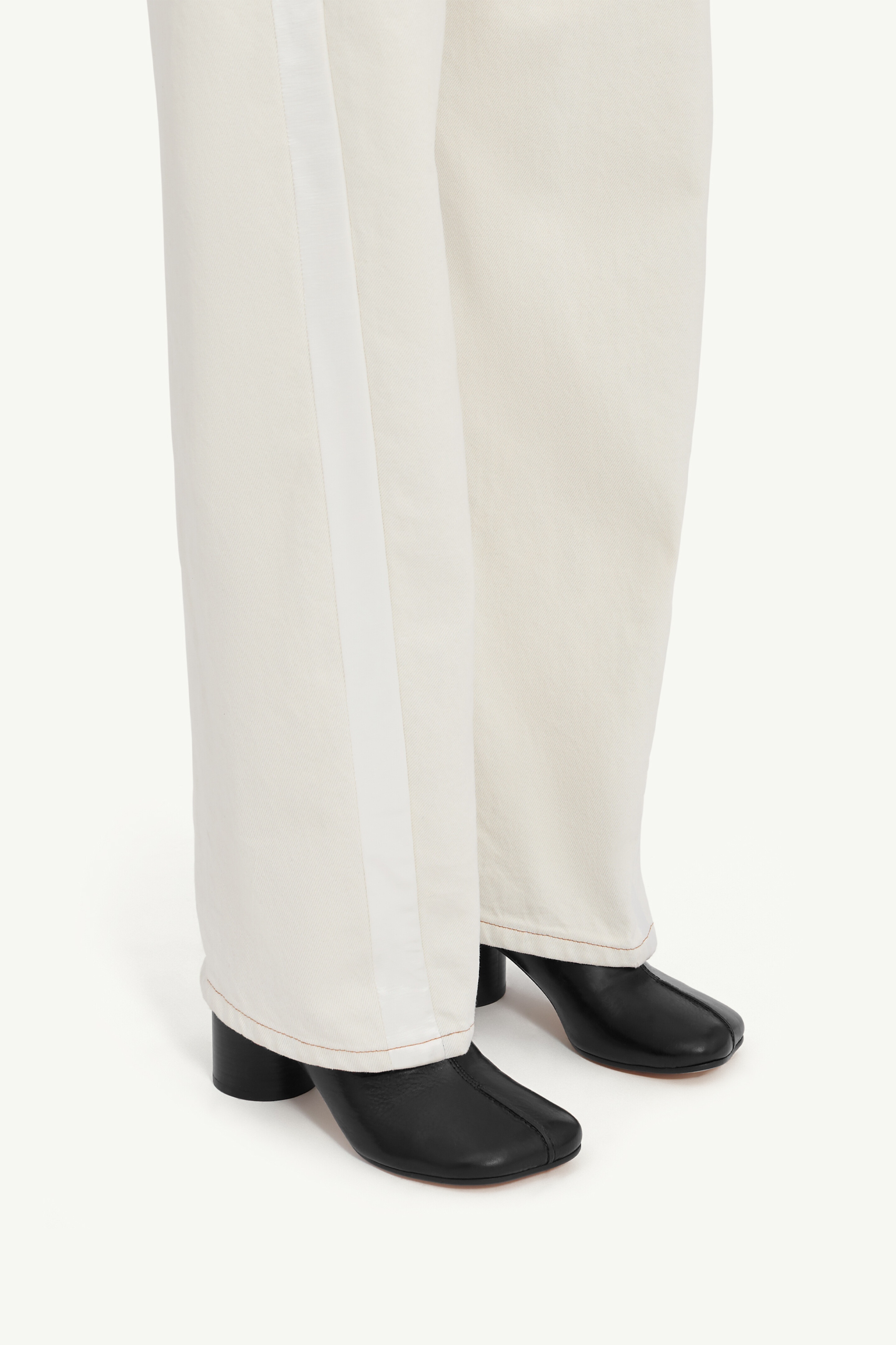 Anatomic Slippers - 6
