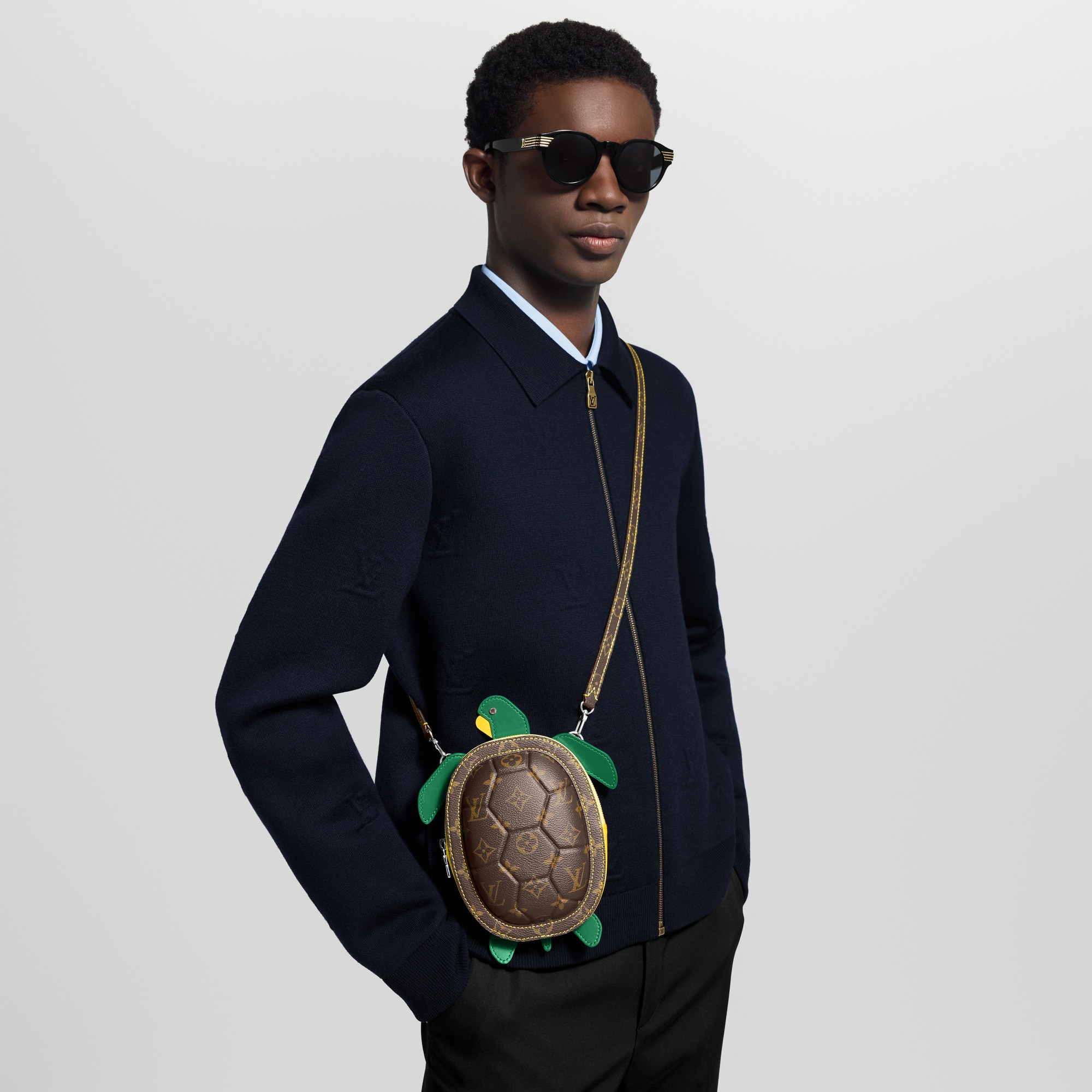 LV Turtle Wearable Wallet - 7