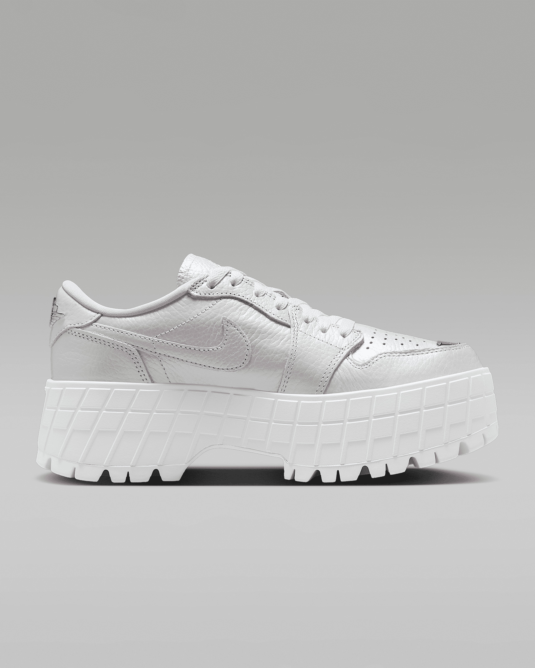 Air Jordan 1 Brooklyn Low Women's Shoes - 3