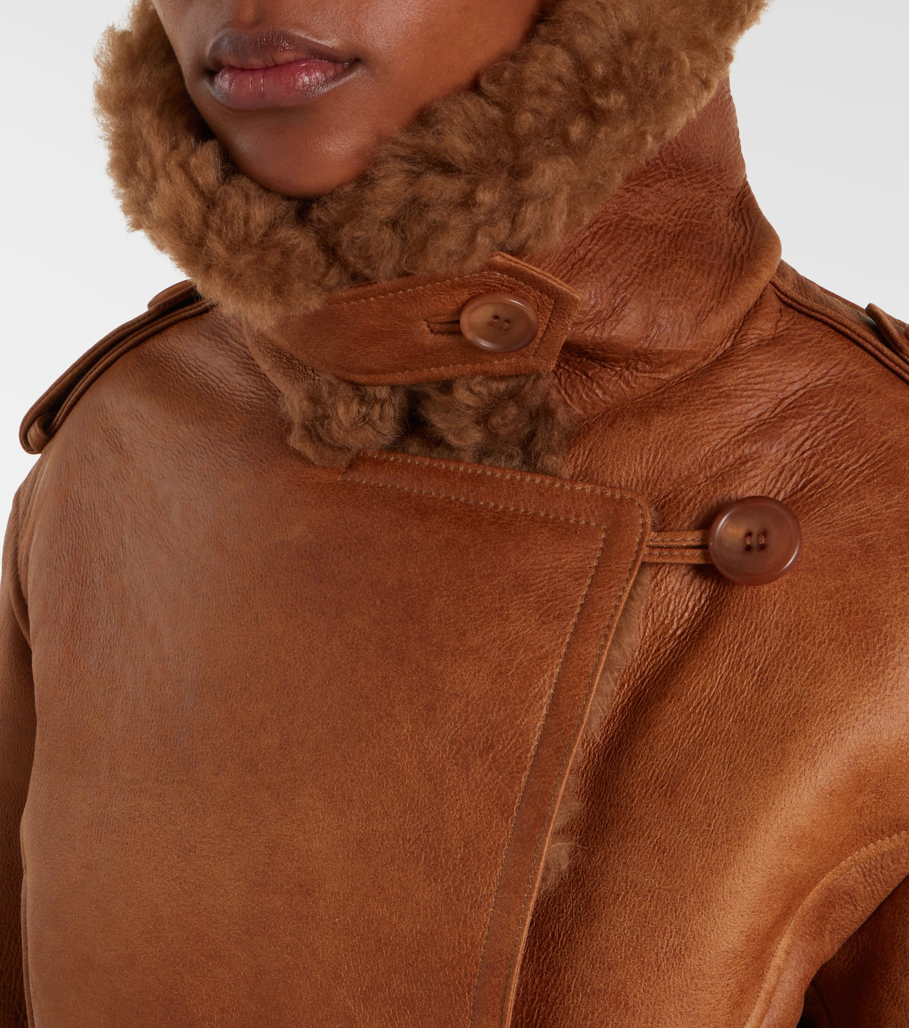 Cropped shearling-trimmed leather jacket - 6