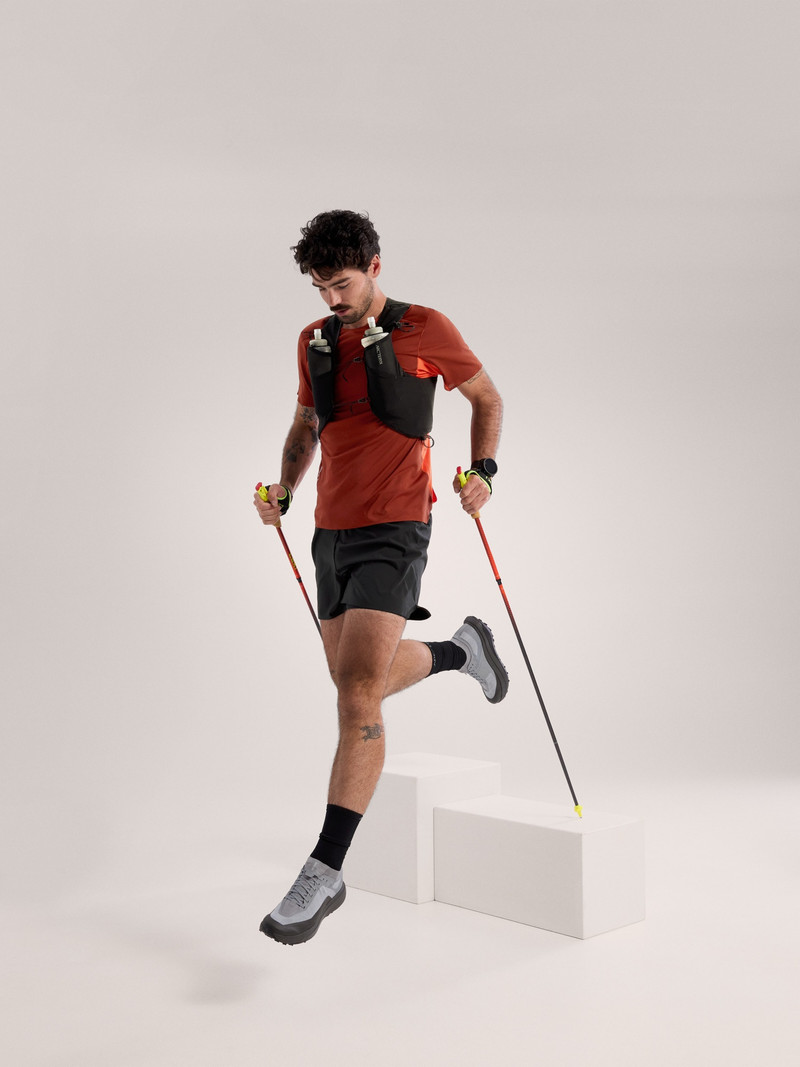 Arc'teryx Norvan Downword Logo Shirt SS outlook