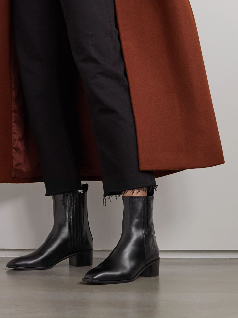 Aeyde Neil leather Chelsea boots Black outlook