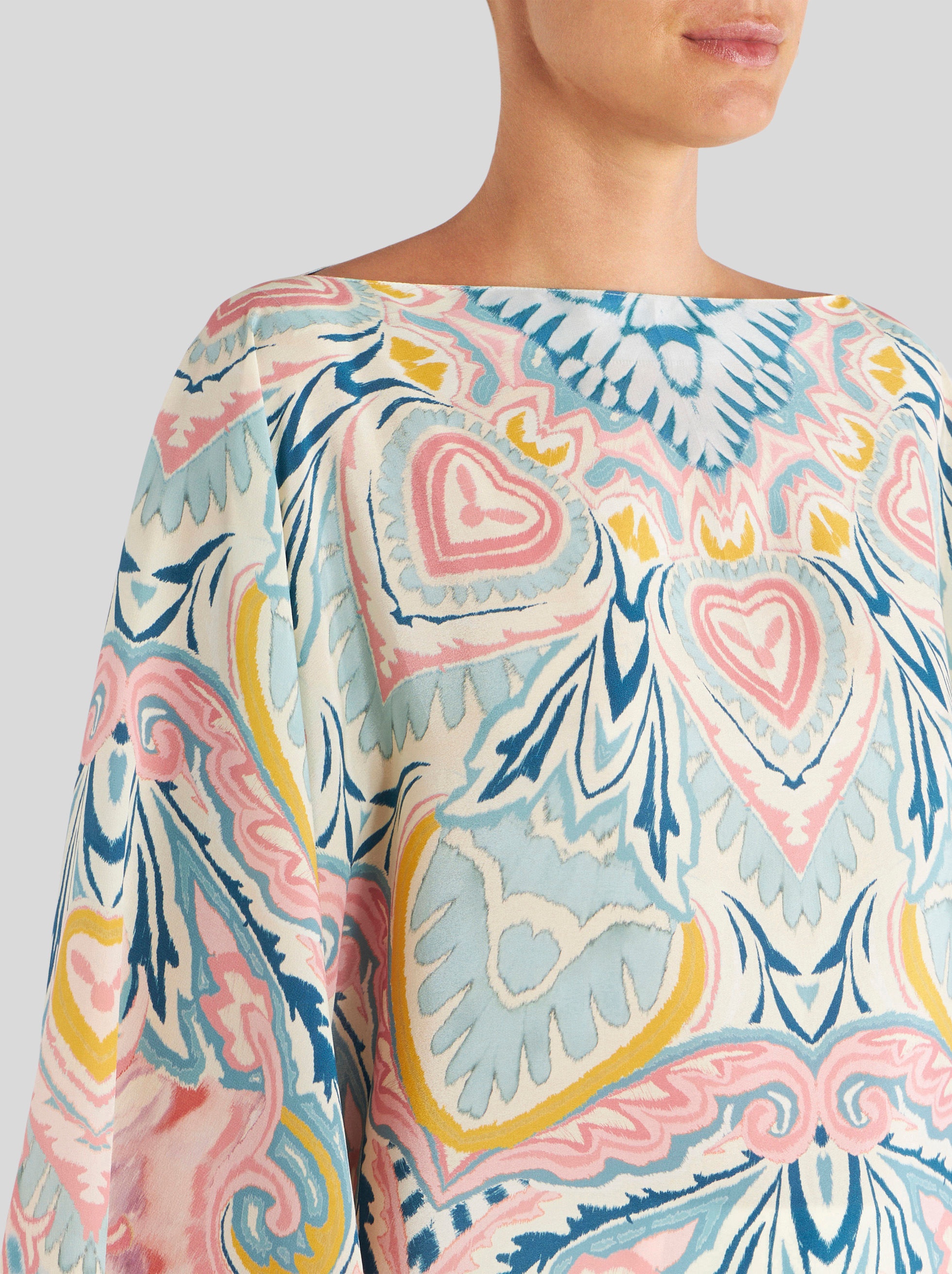 PONCHO WITH PAISLEY SUNBURST PRINT - 3