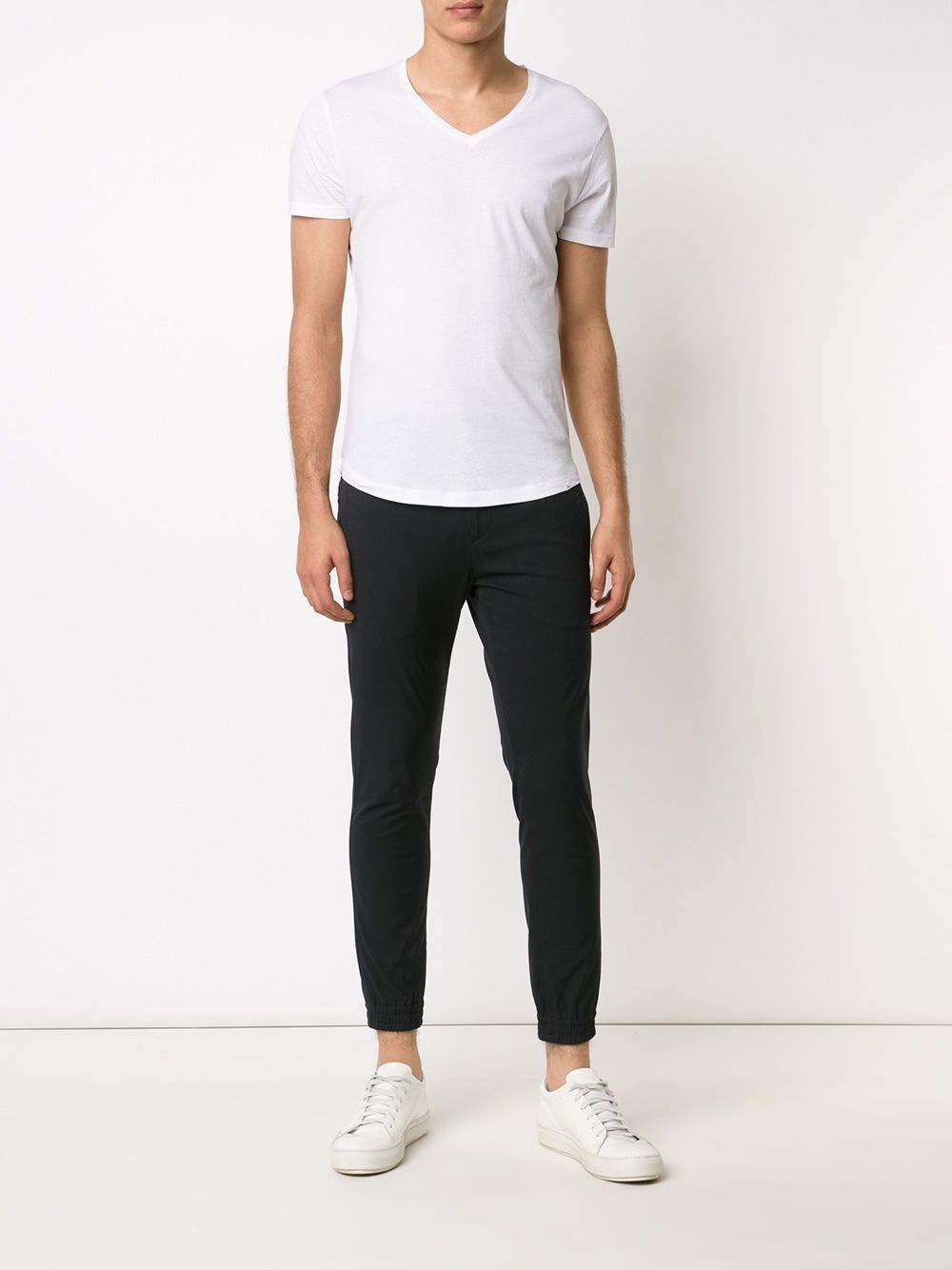 V-neck T-shirt - 2