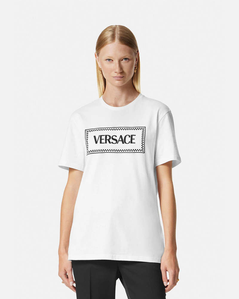 Embroidered '90s Vintage Logo T-Shirt 4