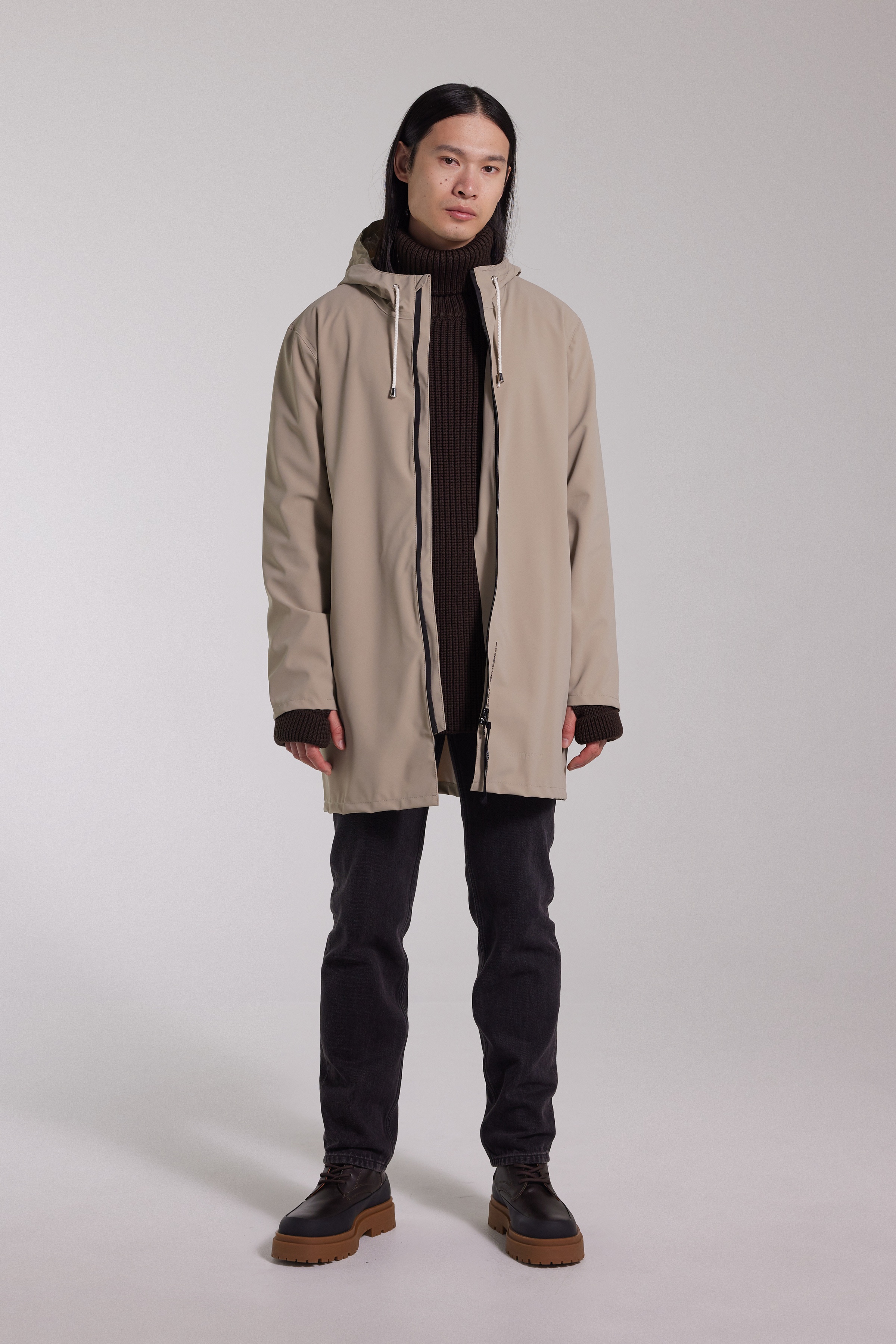 Stockholm Lightweight Matte Zip Raincoat Potato - 3