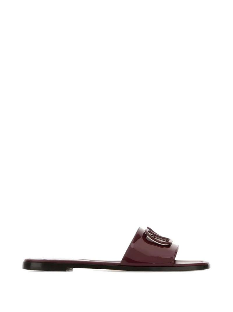 VLogo sandals 1