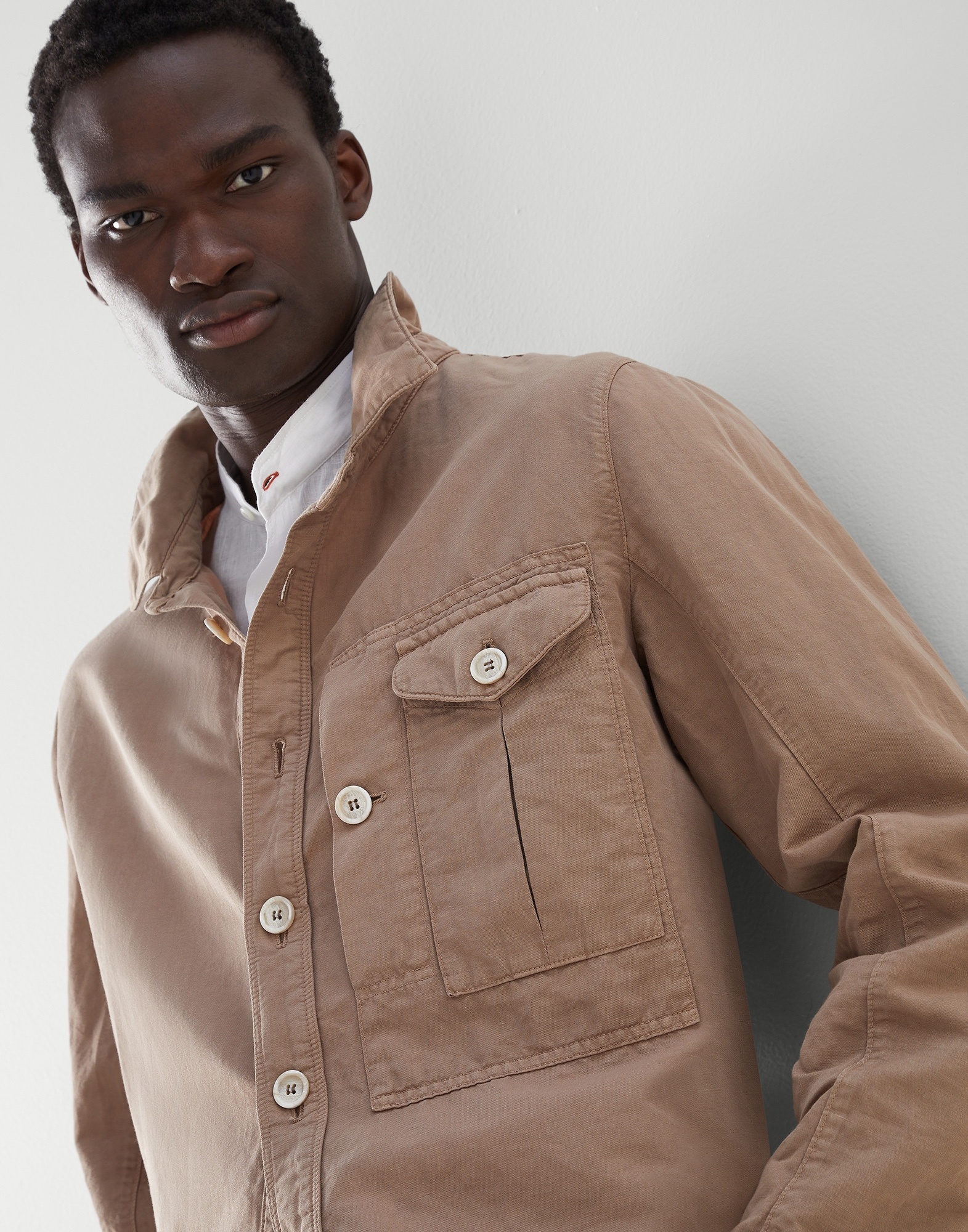 Garment-dyed shirt-style outerwear jacket in twisted linen and cotton  gabardine