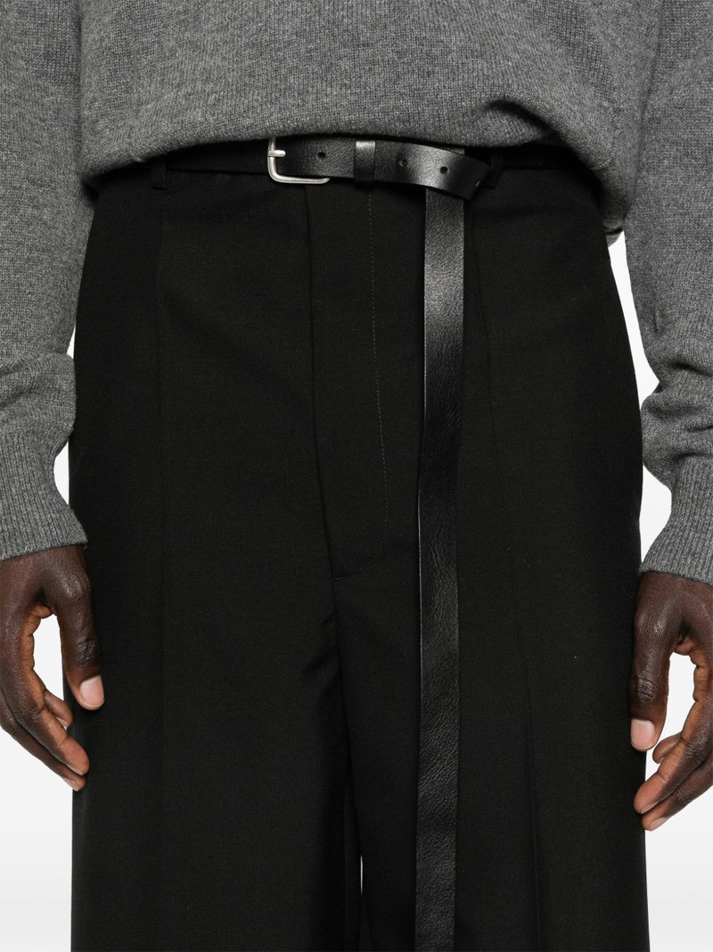 belt-loop trousers 5