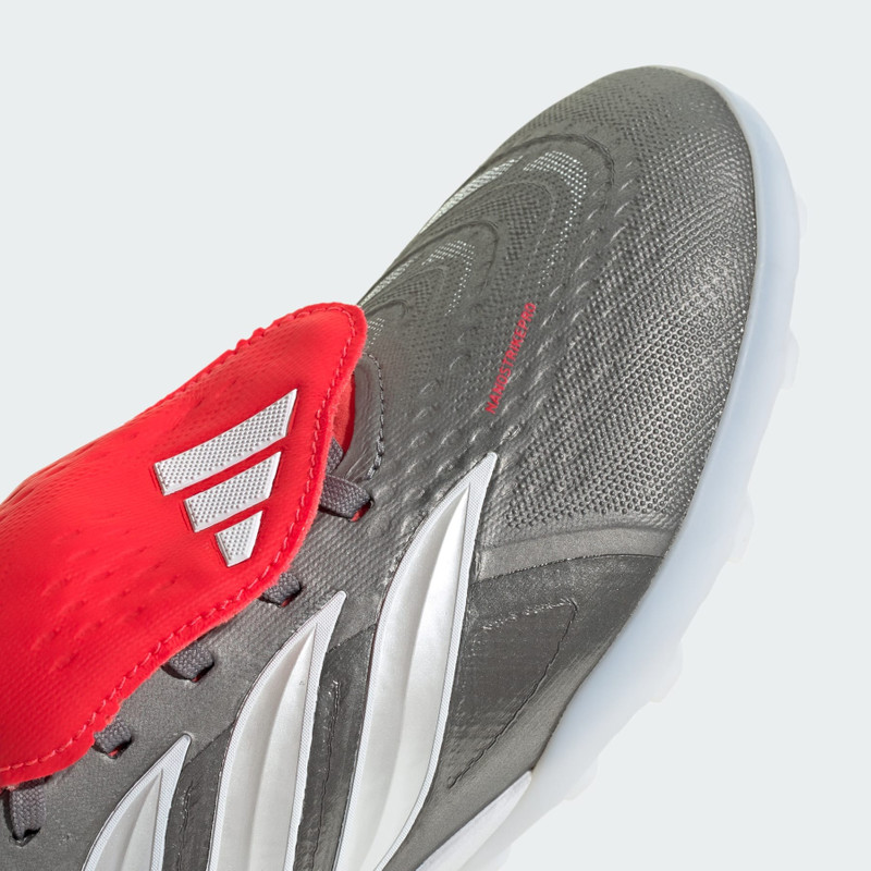 PREDATOR PRO Fold-Over Tongue Turf Soccer Shoes 8