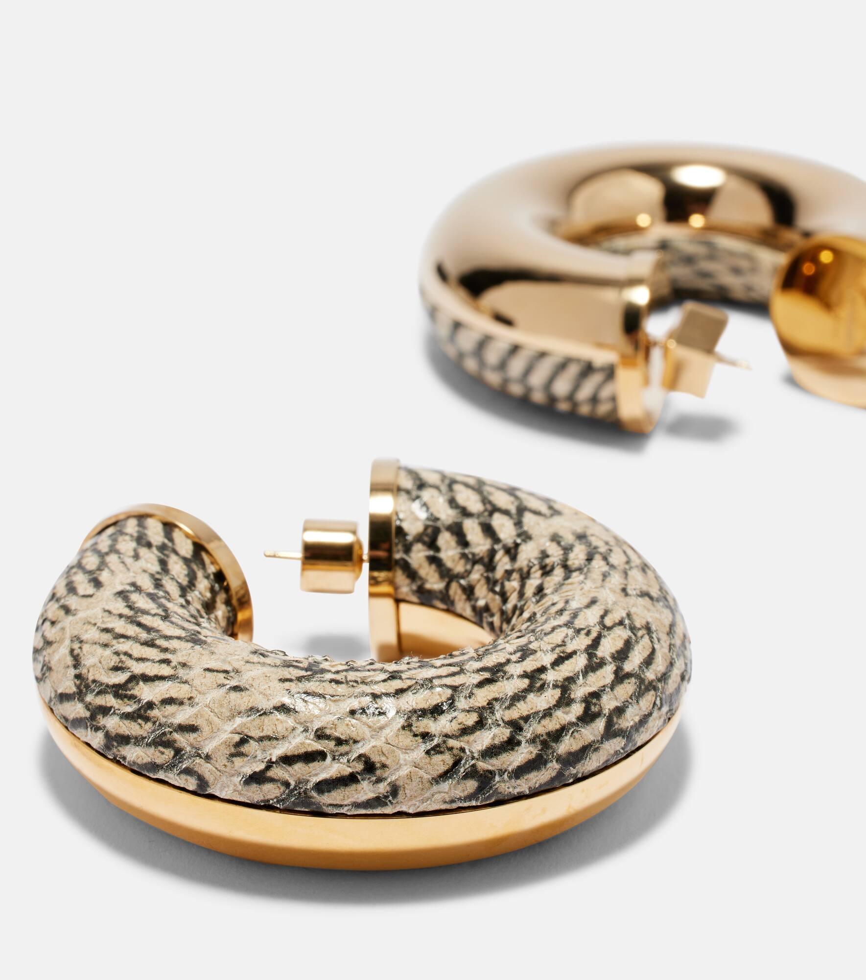 The Mojave snake-effect hoop earrings - 4