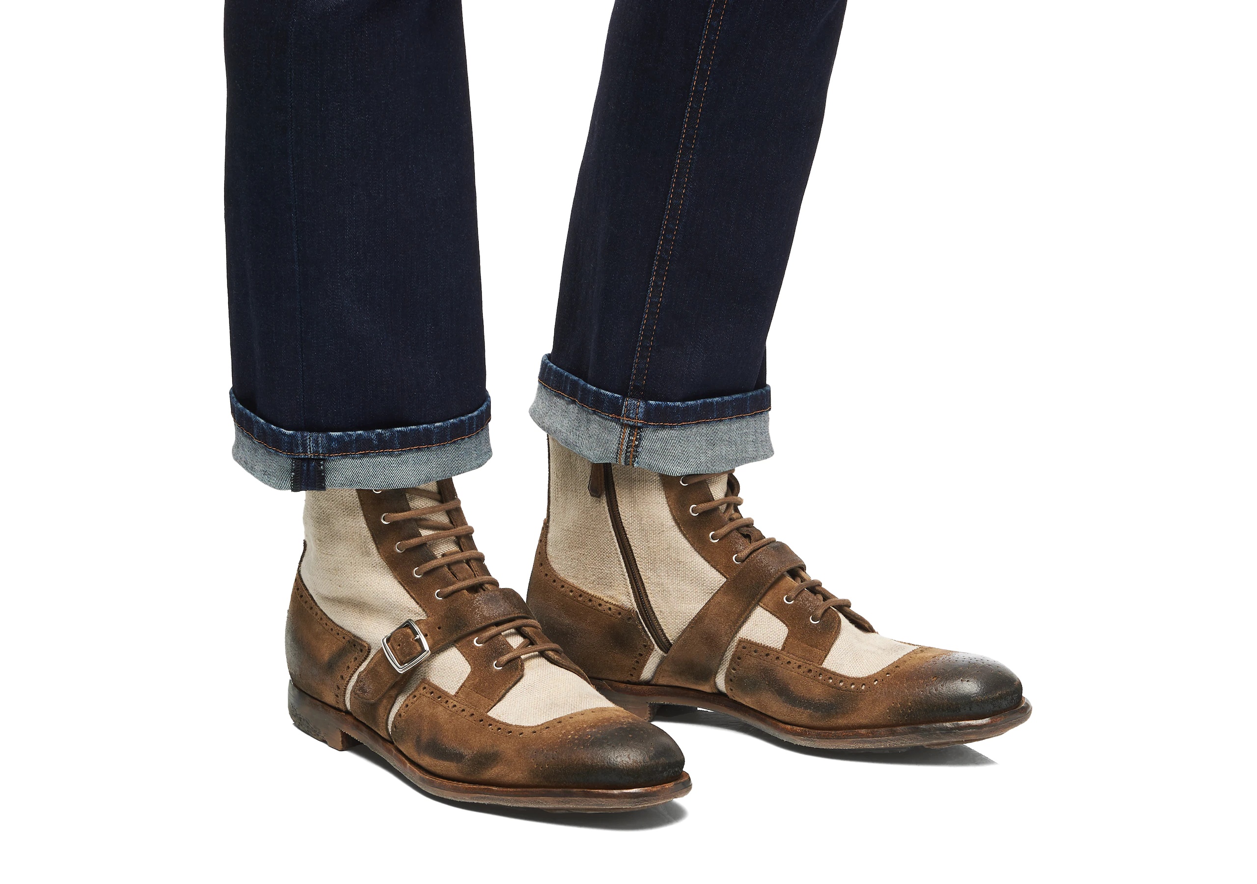 Shanghai 12
Suede and Linen Lace-Up Boot Sigar & ecru - 5