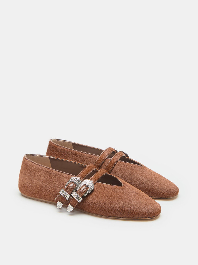 LE MONDE BÉRYL Claudia Slipper / Chestnut Calf Hair outlook