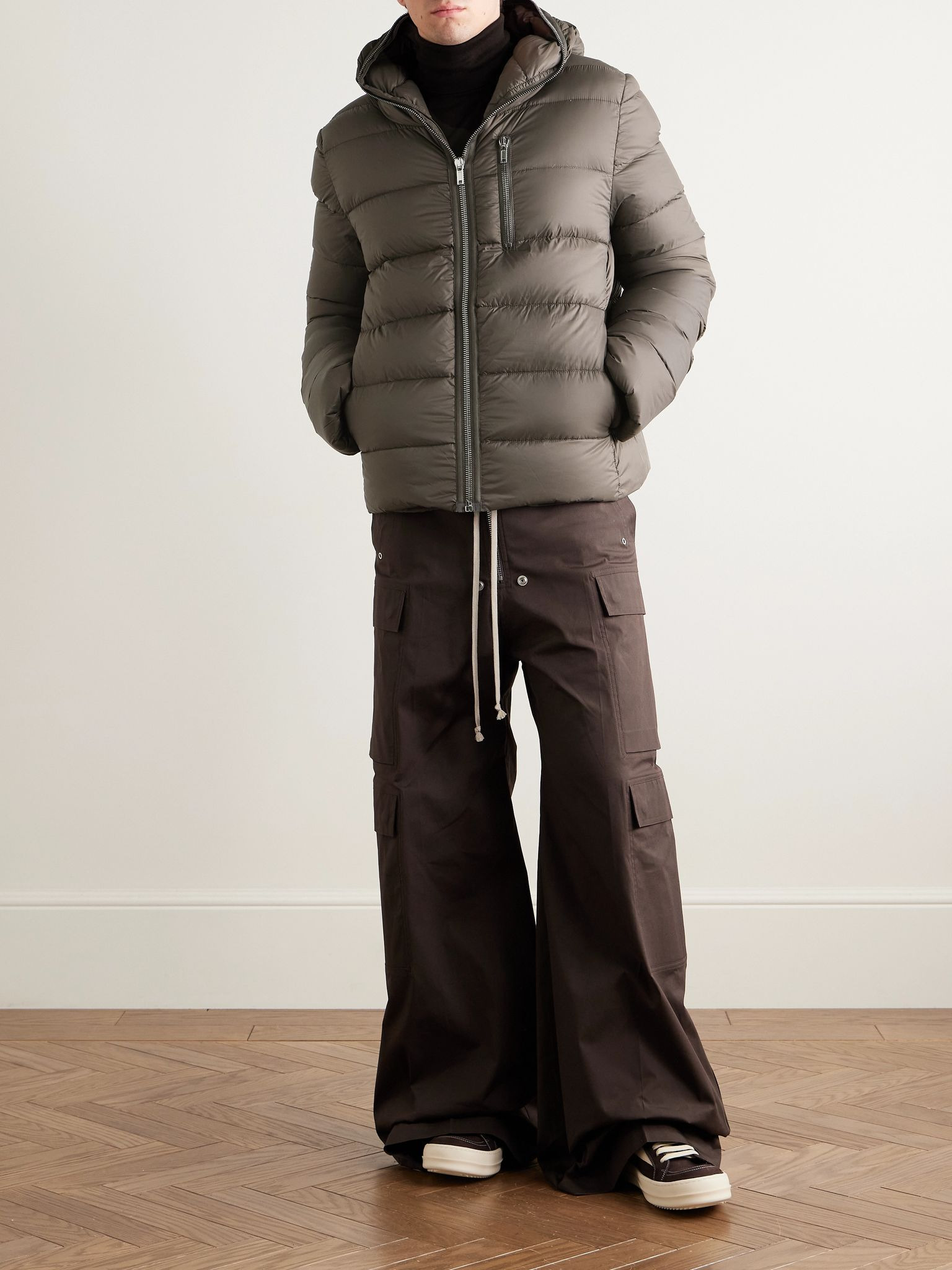 Slim-Fit Quilted Shell Down Hooded Jacket Dark brown - 2