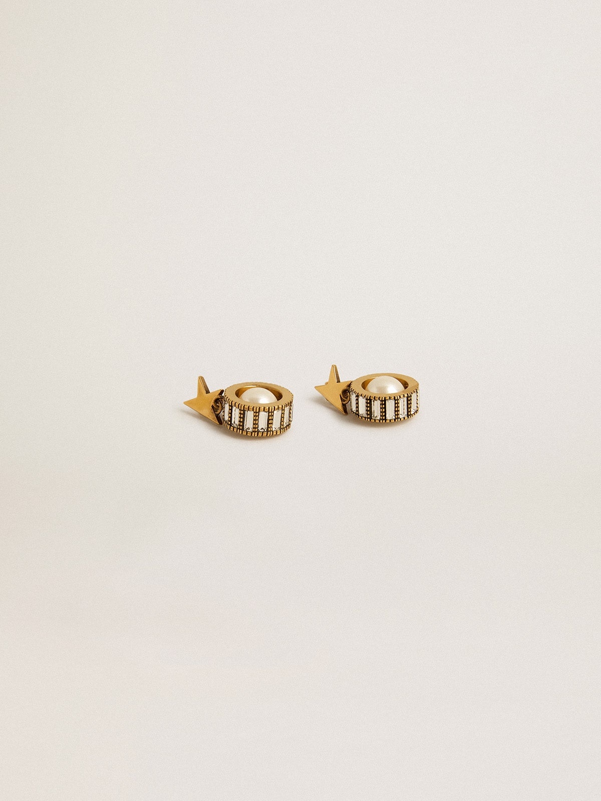 Earrings with gold star and pearl - 2