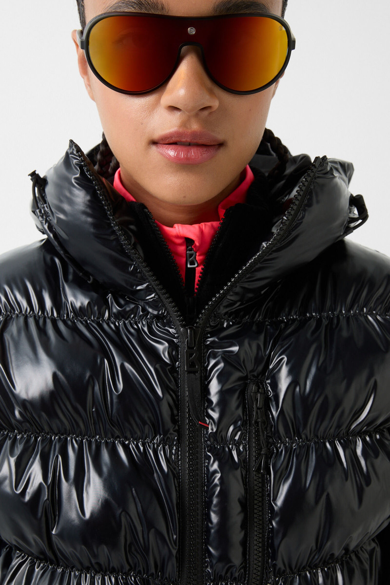 Naima Quilted waistcoat in Black 5