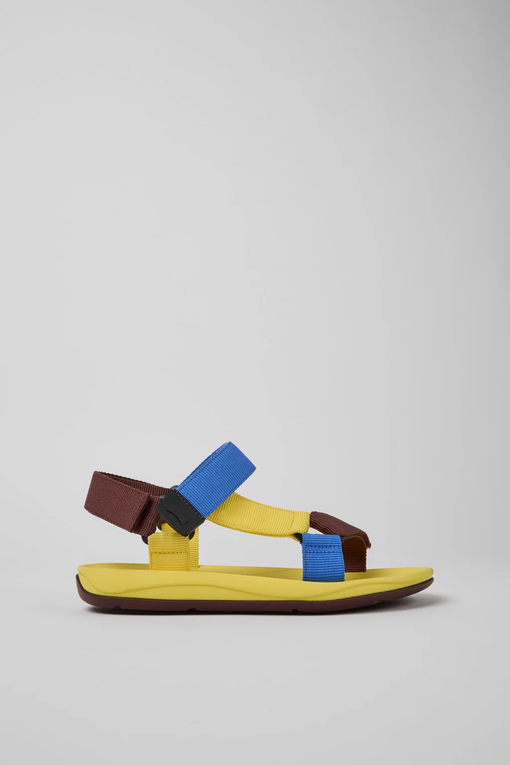 Match Yellow, blue, and burgundy sandals for men - 1