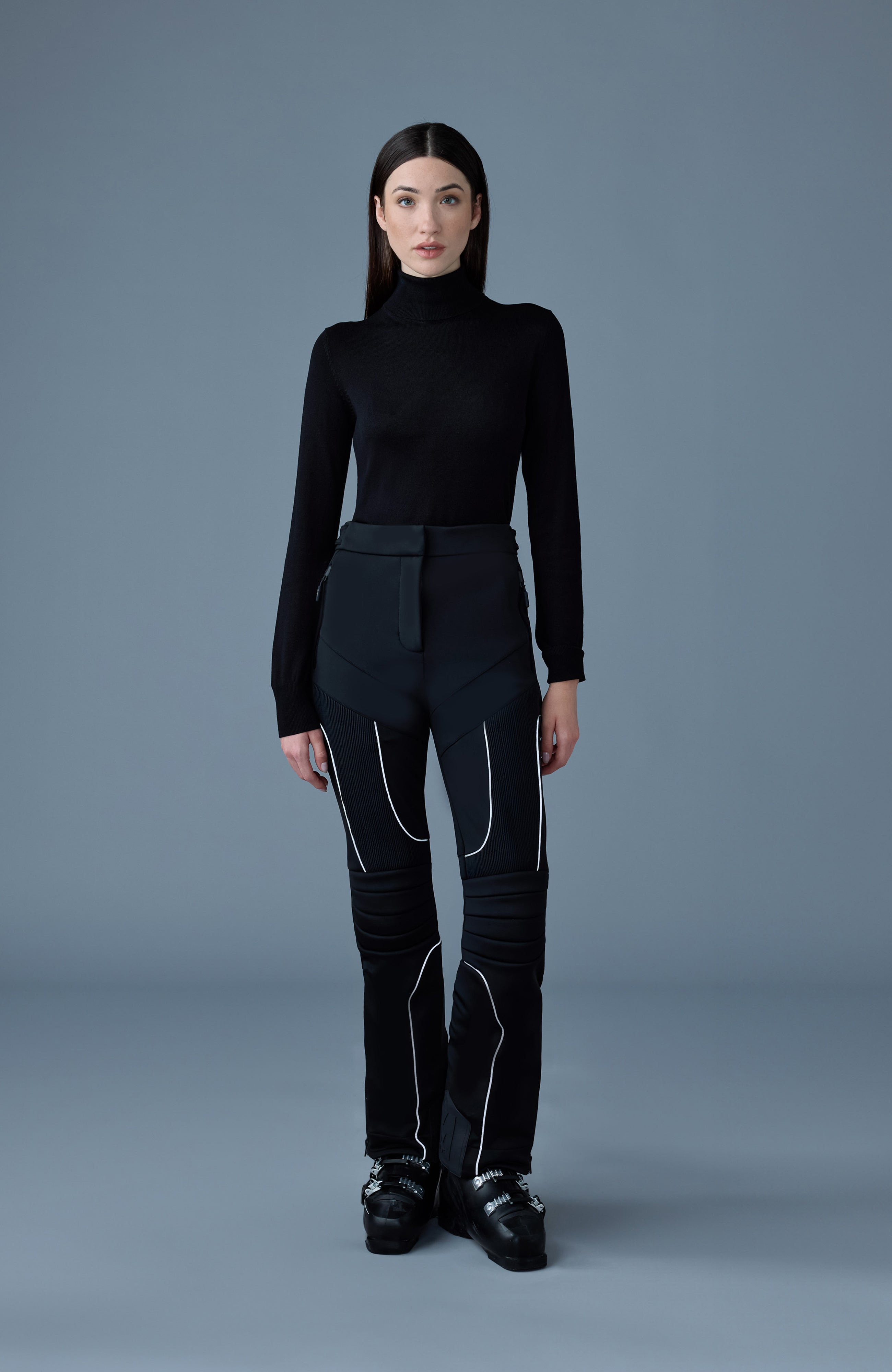MAIKA Techno Fleece ski pants with articulated knees and smocked detail - 2