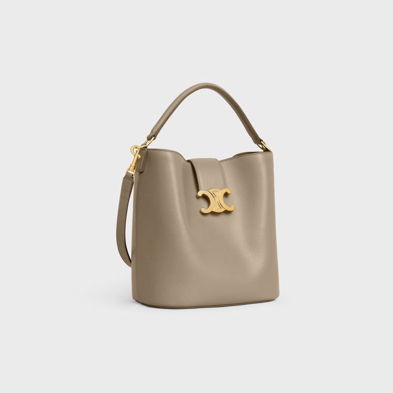 CELINE MEDIUM BUCKET LOUISE IN SMOOTH CALFSKIN outlook