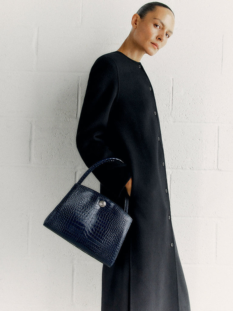 Liffner PUSHLOCK LADY BAG NAVY CROC outlook