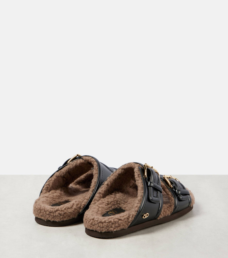 Faux fur-trimmed leather sandals 3