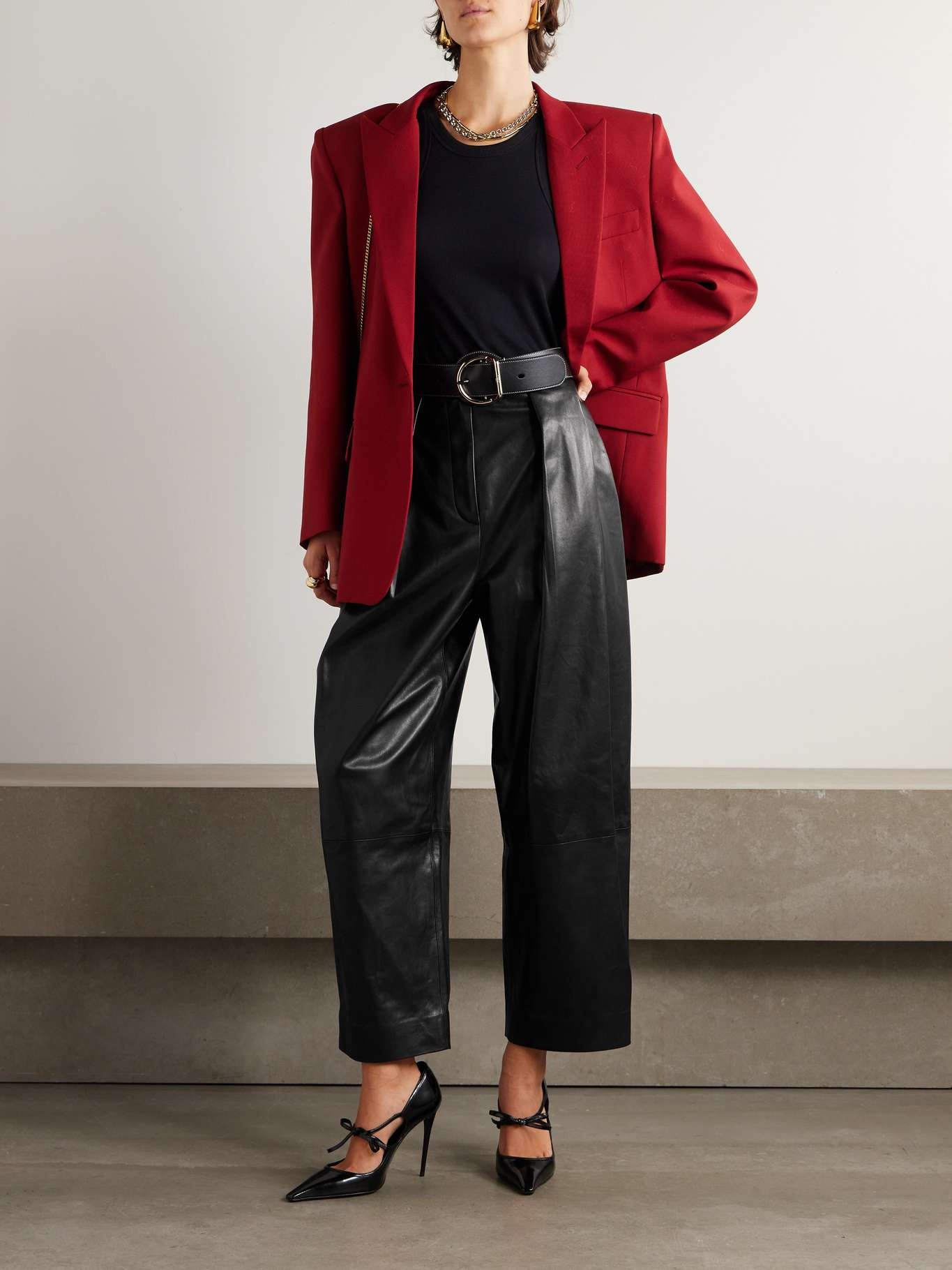 Cropped pleated leather wide-leg pants - 2