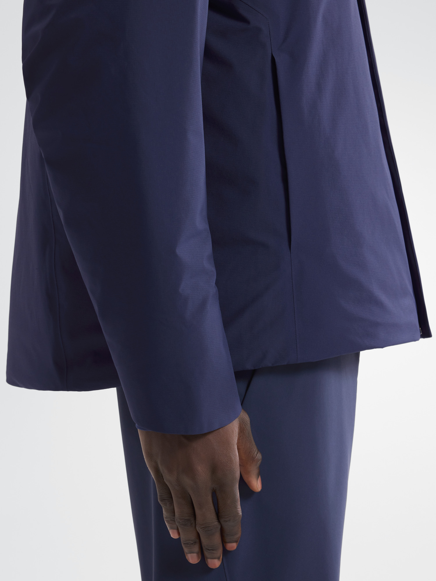 Altus Down Jacket - 10