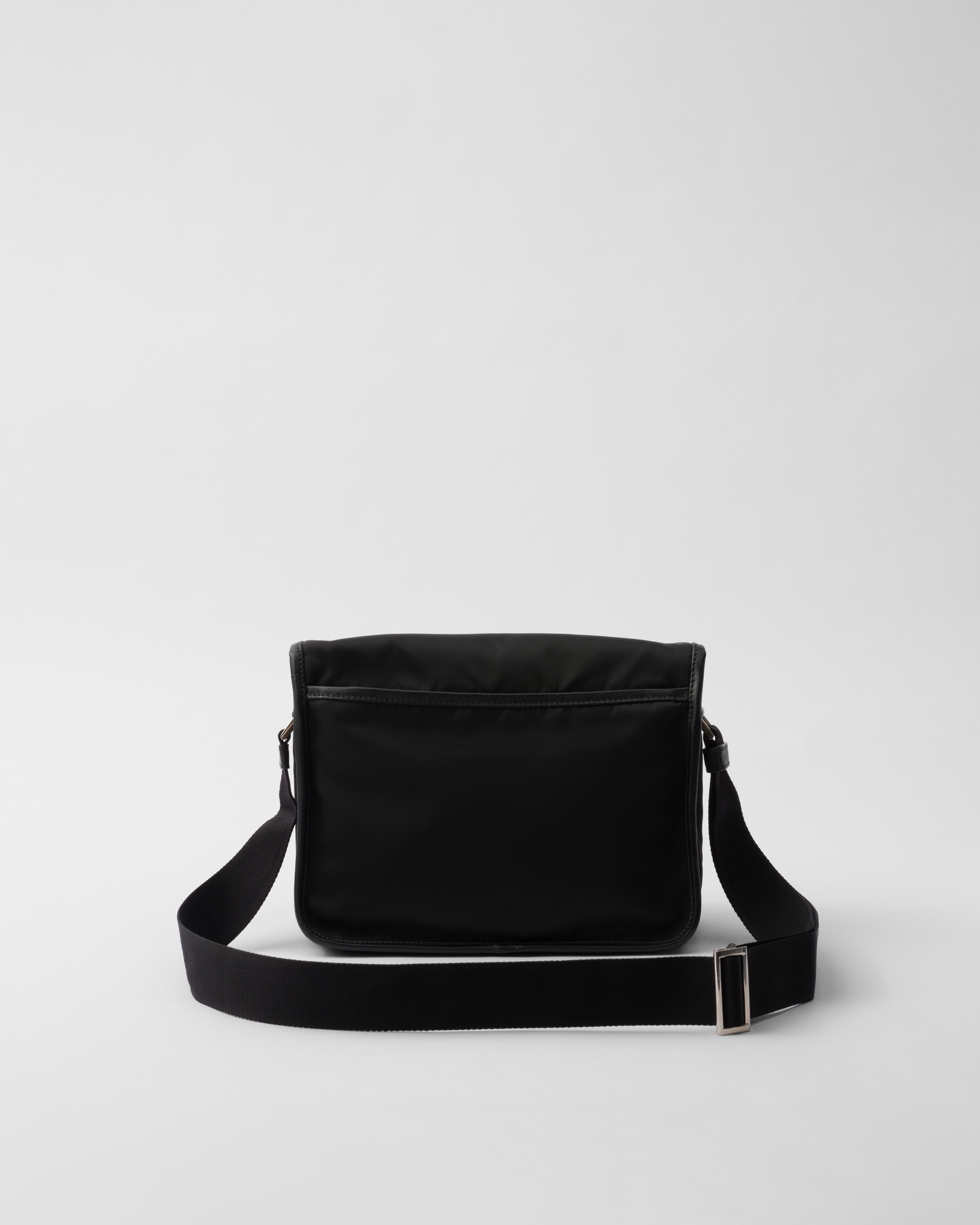 Re-Nylon and Saffiano leather shoulder bag - 4