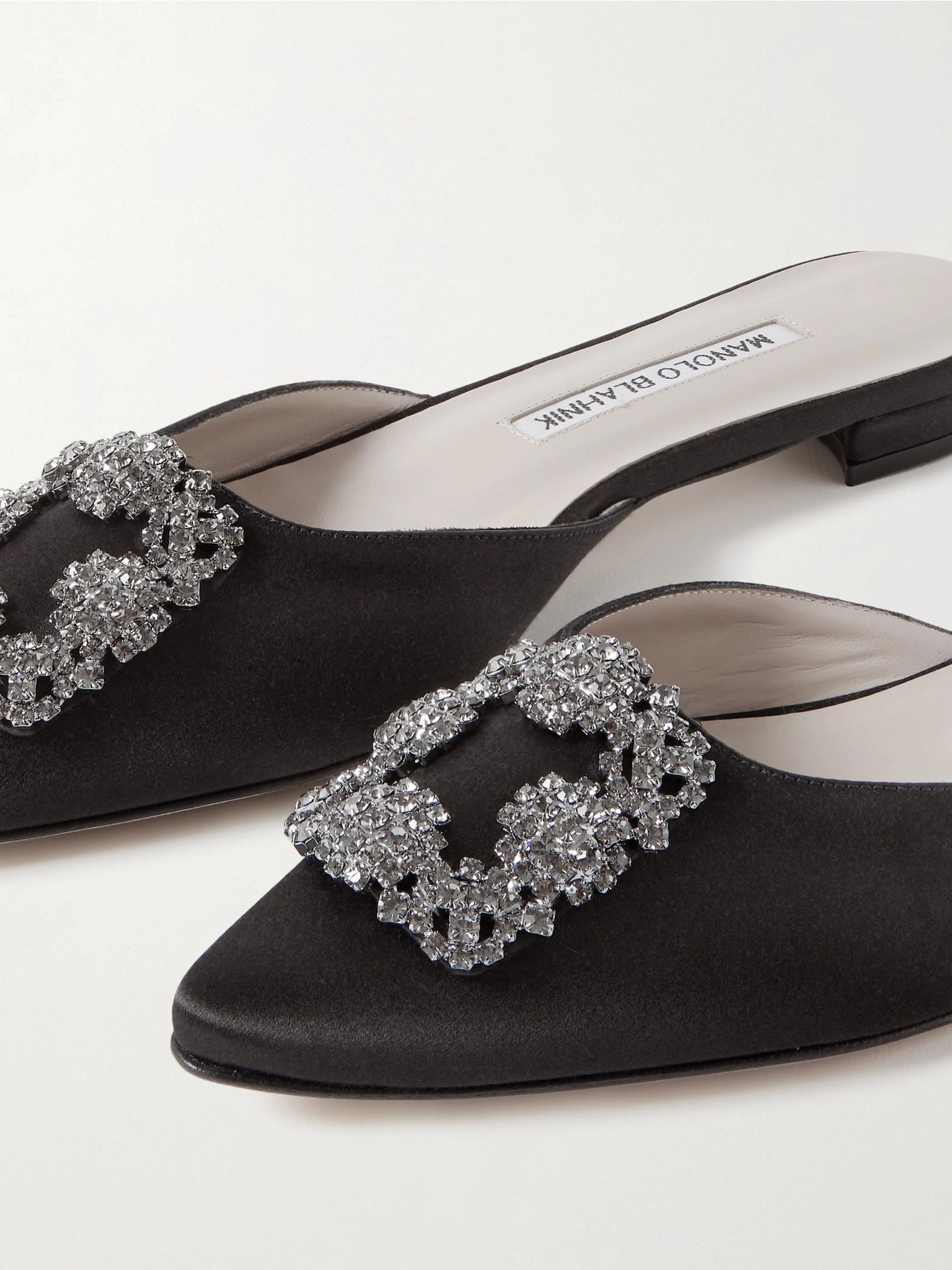 Hangisi crystal-embellished satin slippers Black - 4