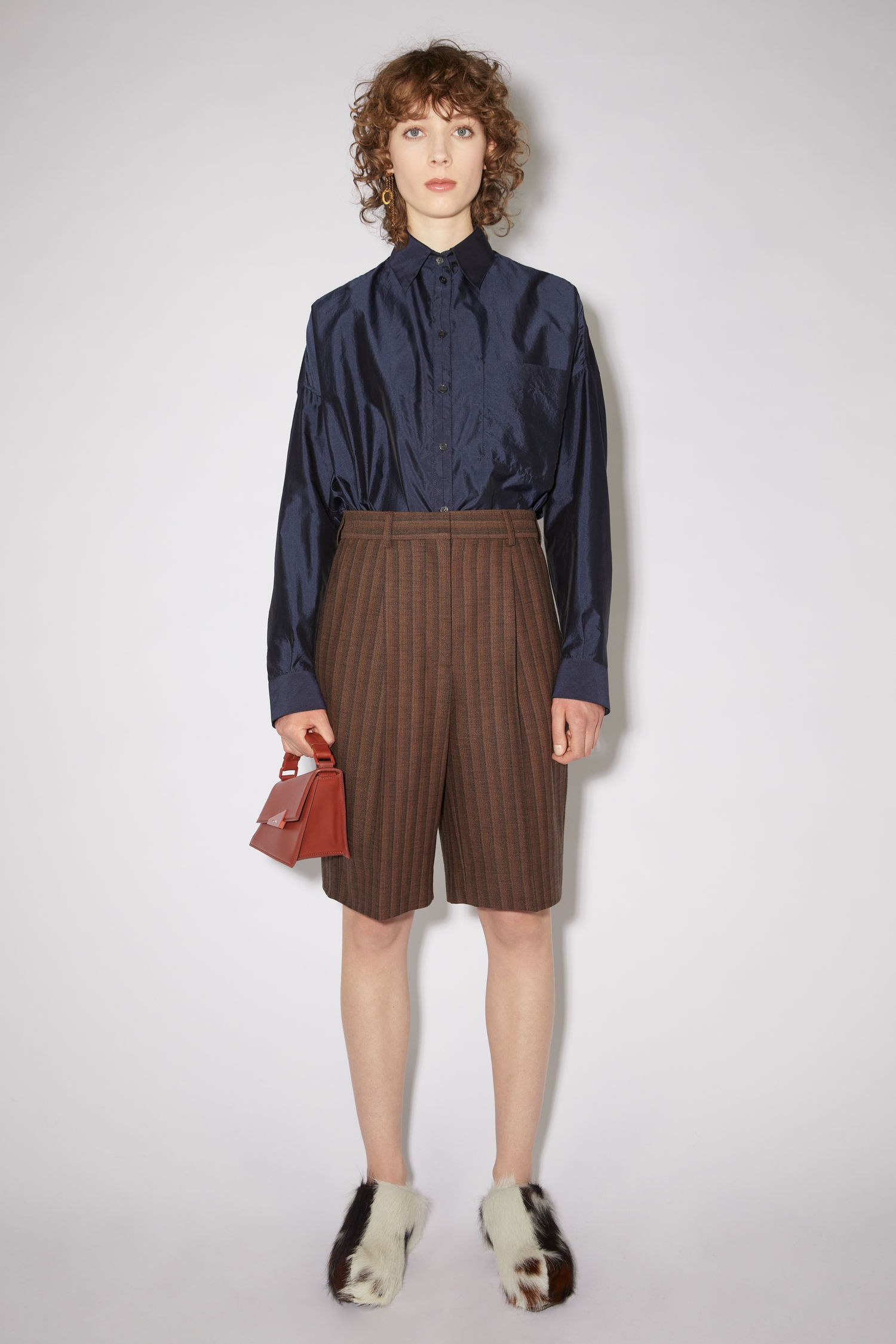 Knee-length shorts - Brown/black - 2