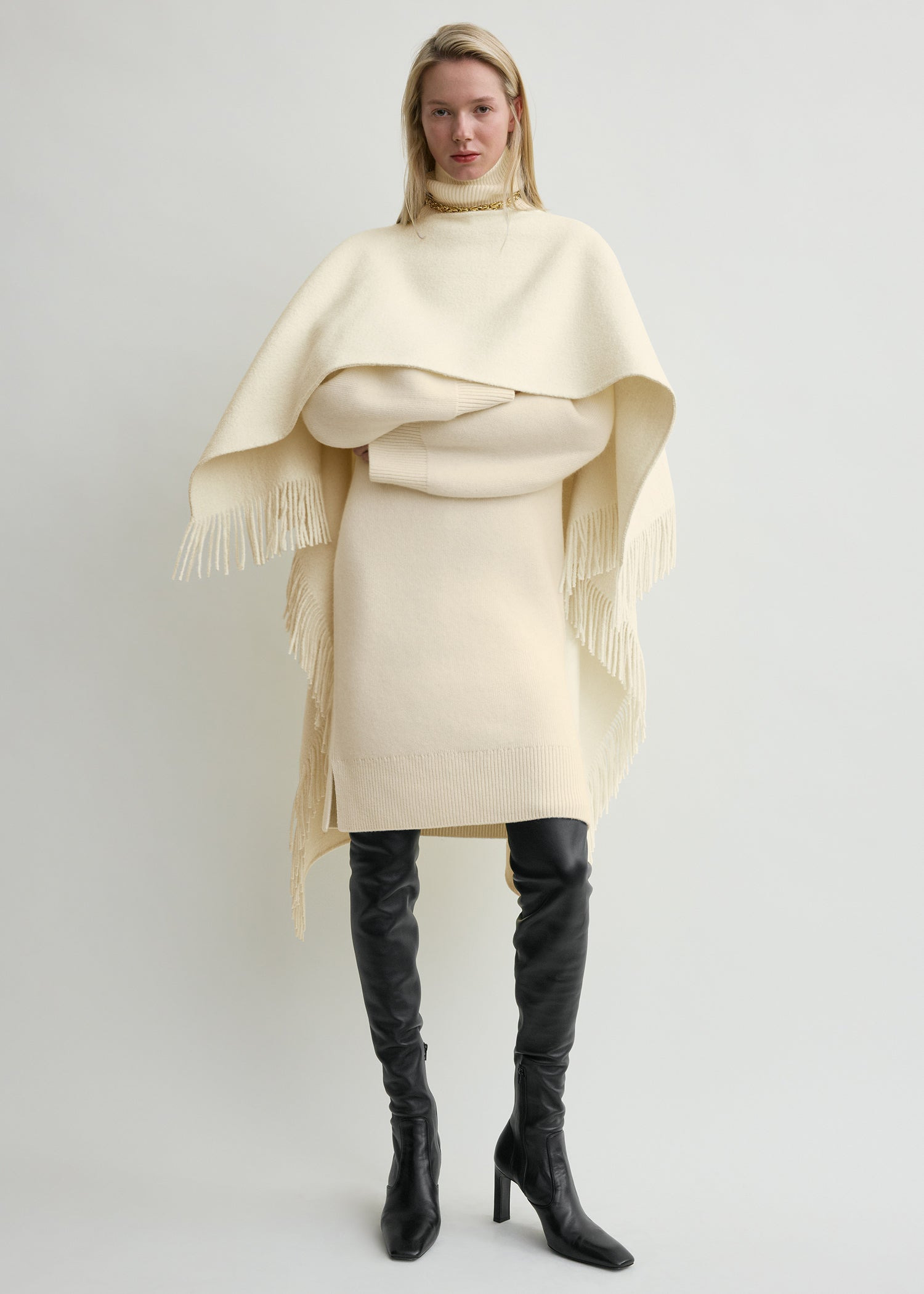 Fringed poncho winter white - 2
