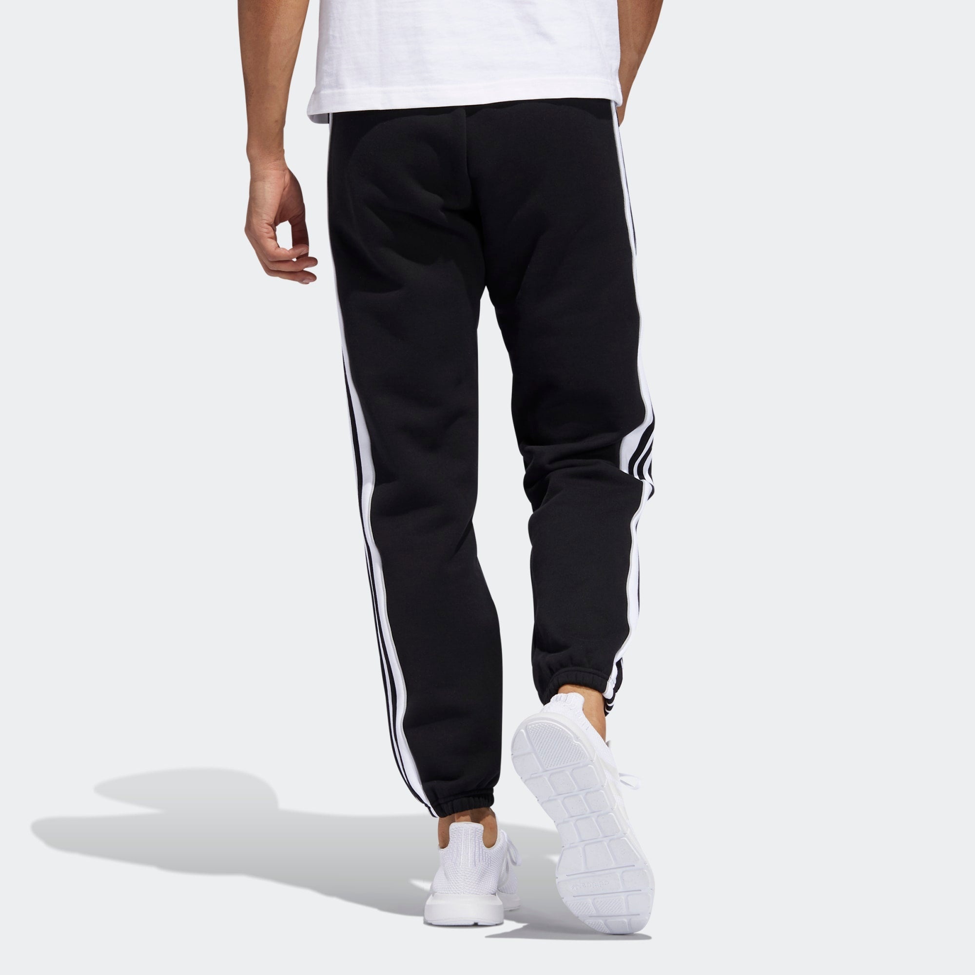 adidas originals 3-Stripe Panel Sweatpants logo ED6255 - 3