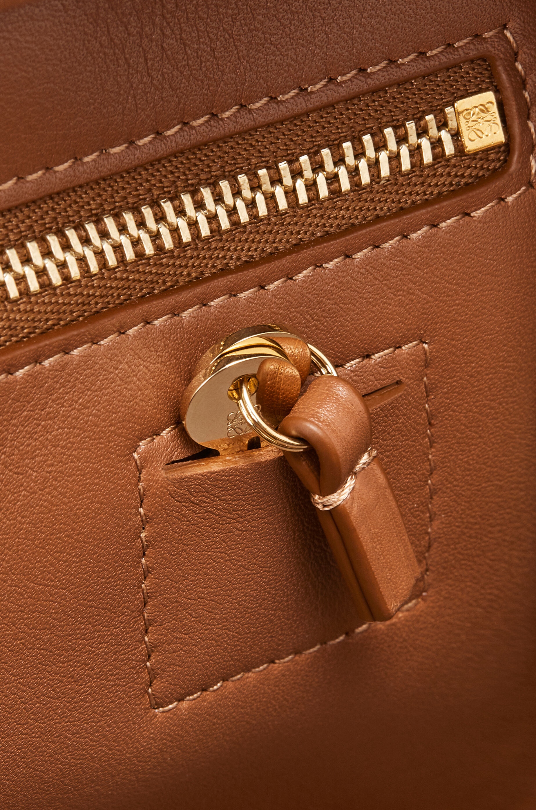 Amazona 23 in Anagram jacquard and calfskin - 9