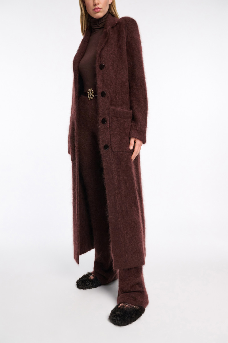 FLUFFY STATEMENT coat 3