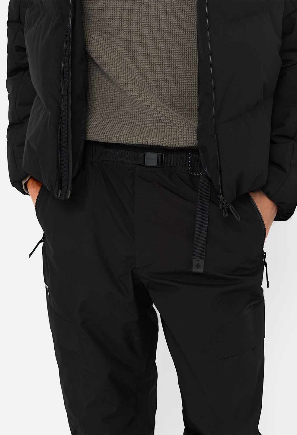 JOHN ELLIOTT X DESCENTE ALLTERRAIN SHELL PANT - 6