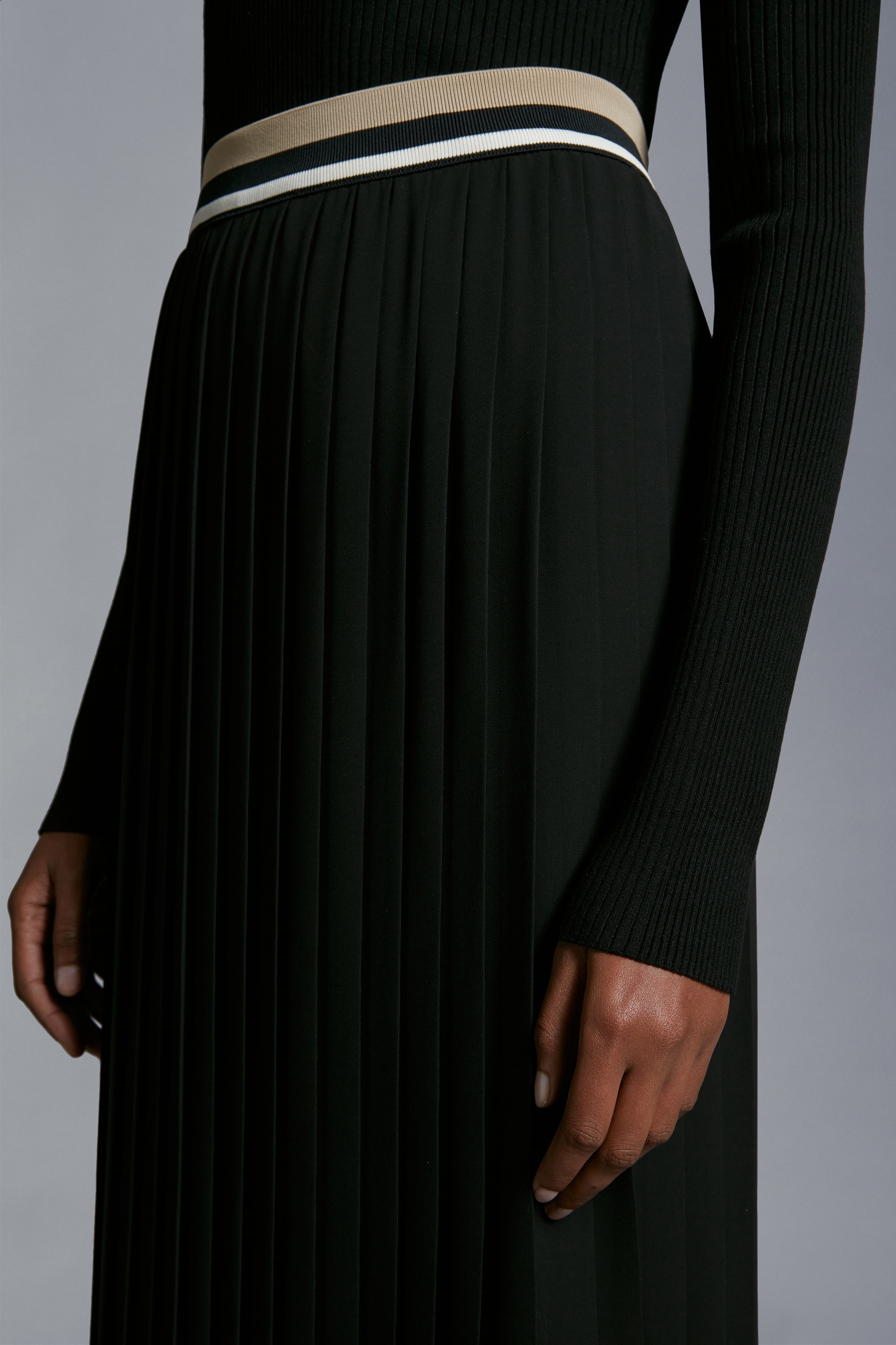 Pleated Maxi Skirt - 4