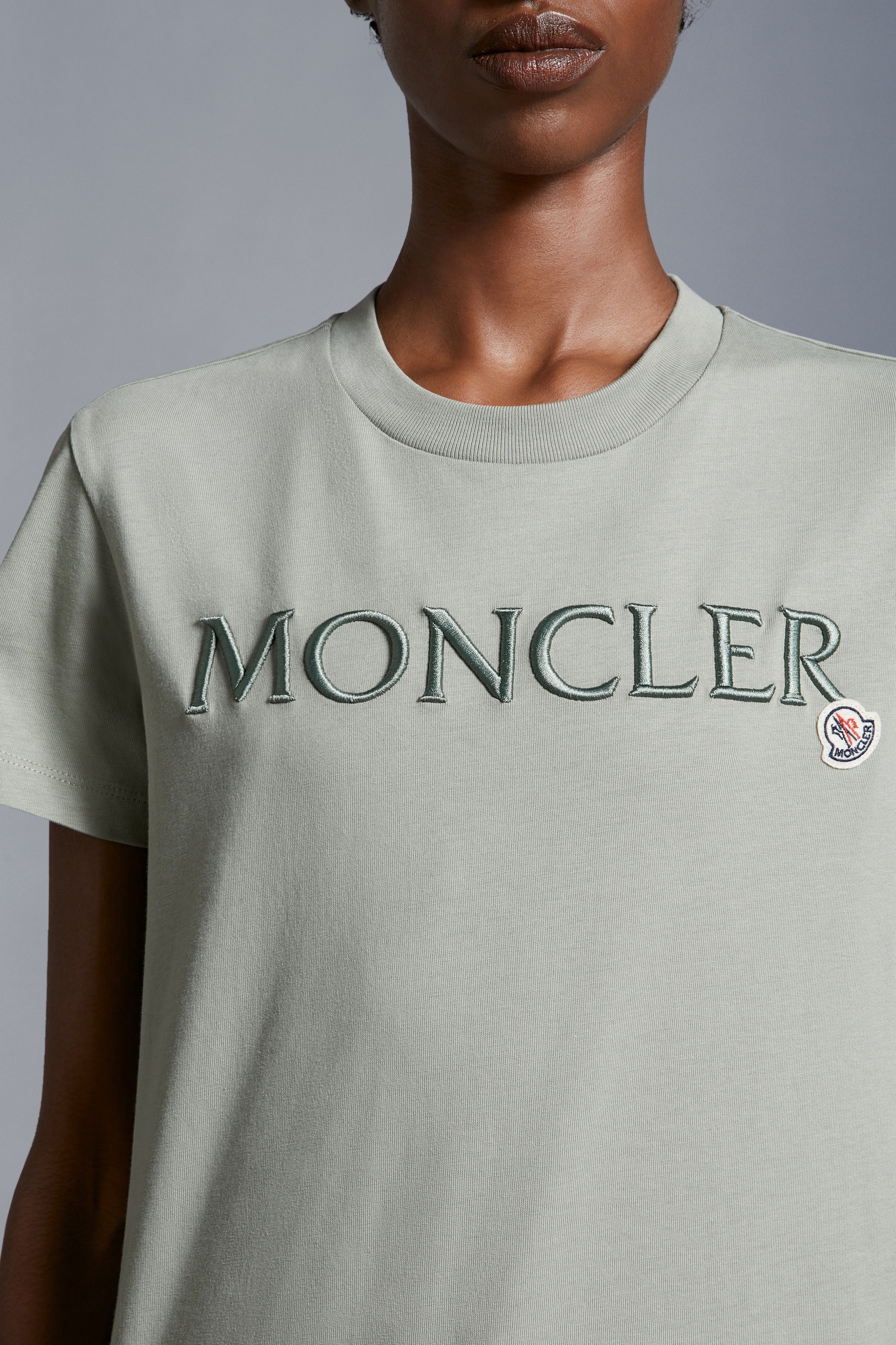 Embroidered Logo T-Shirt - 6