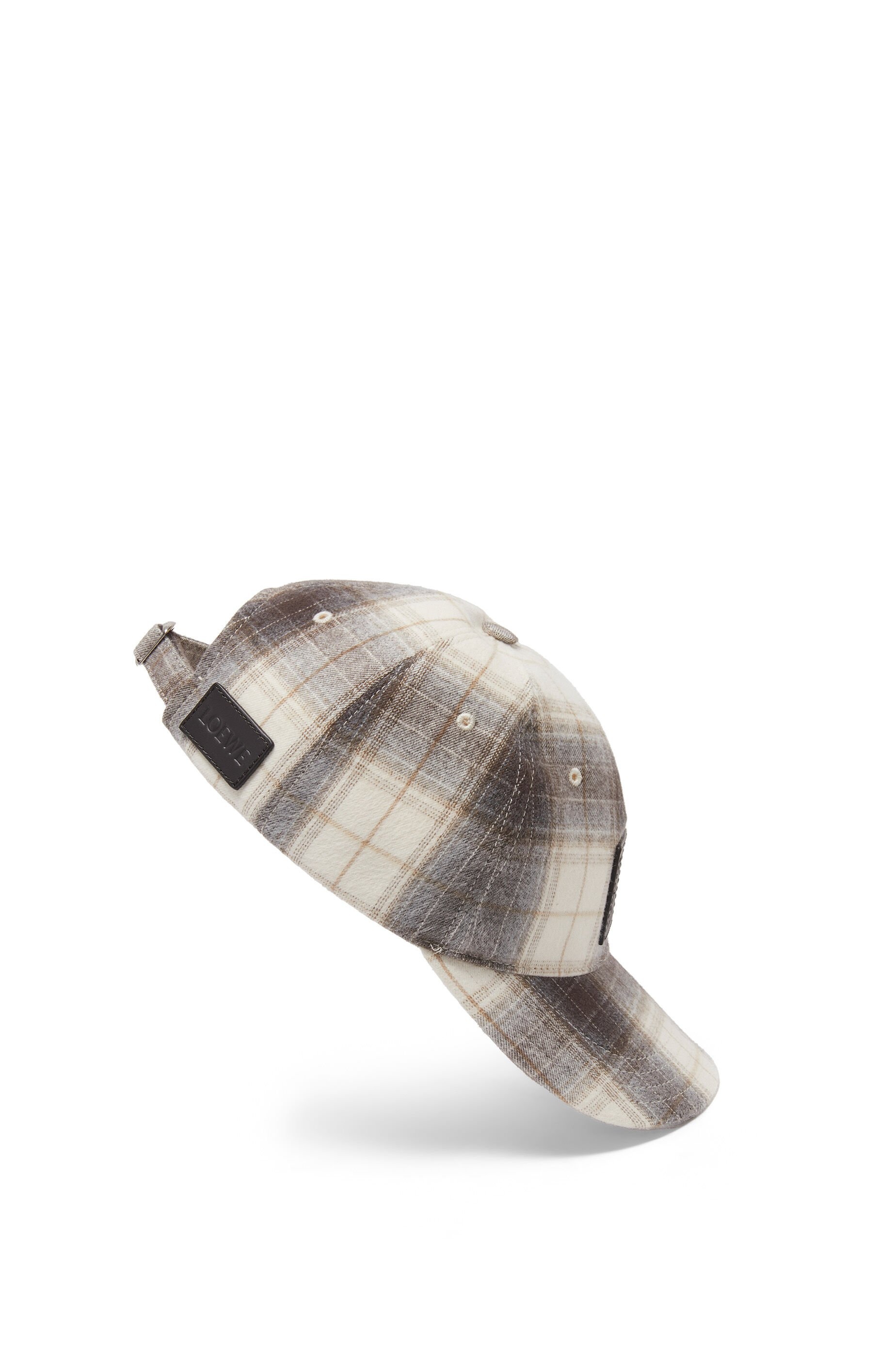 Patch cap in tartan wool - 3