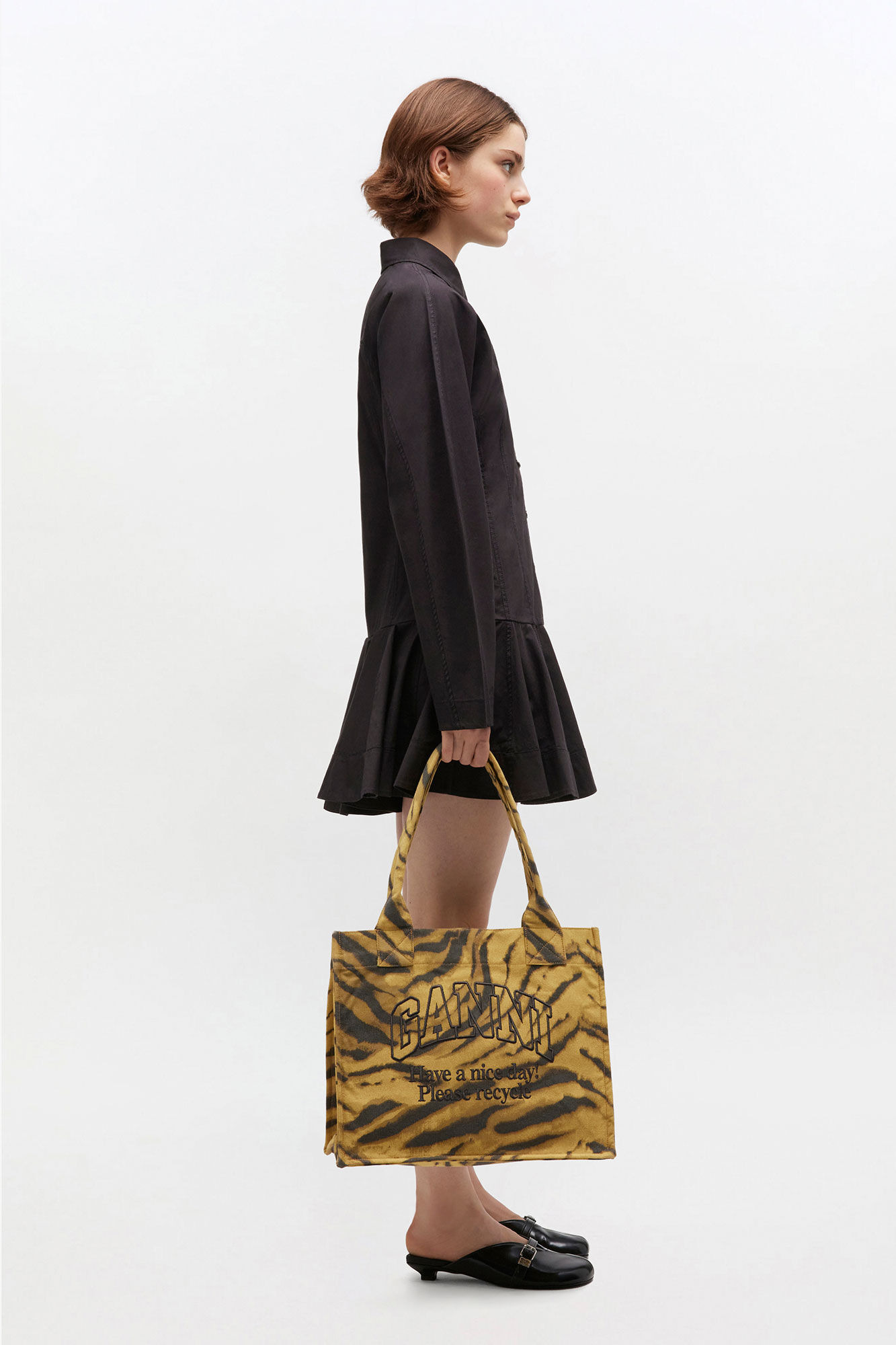 ZEBRA PRINT LARGE TOTE - 4